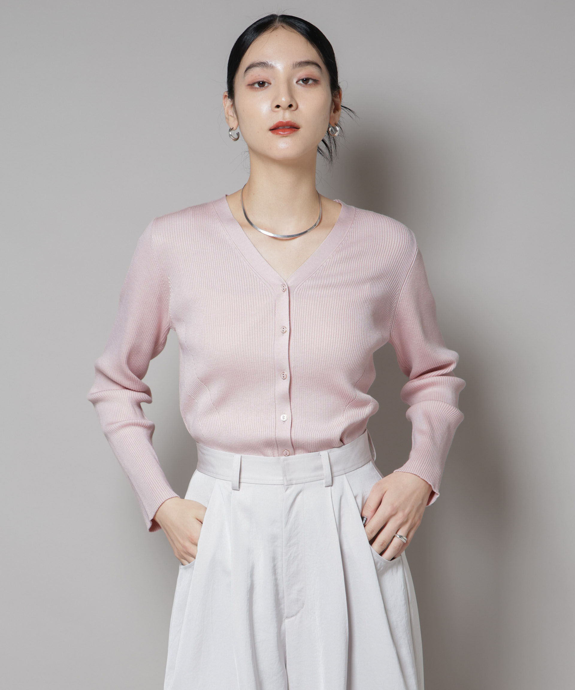 nano･universe「CICA&UVカット加工Vネックリブカーディガン」|ニット・セーター|