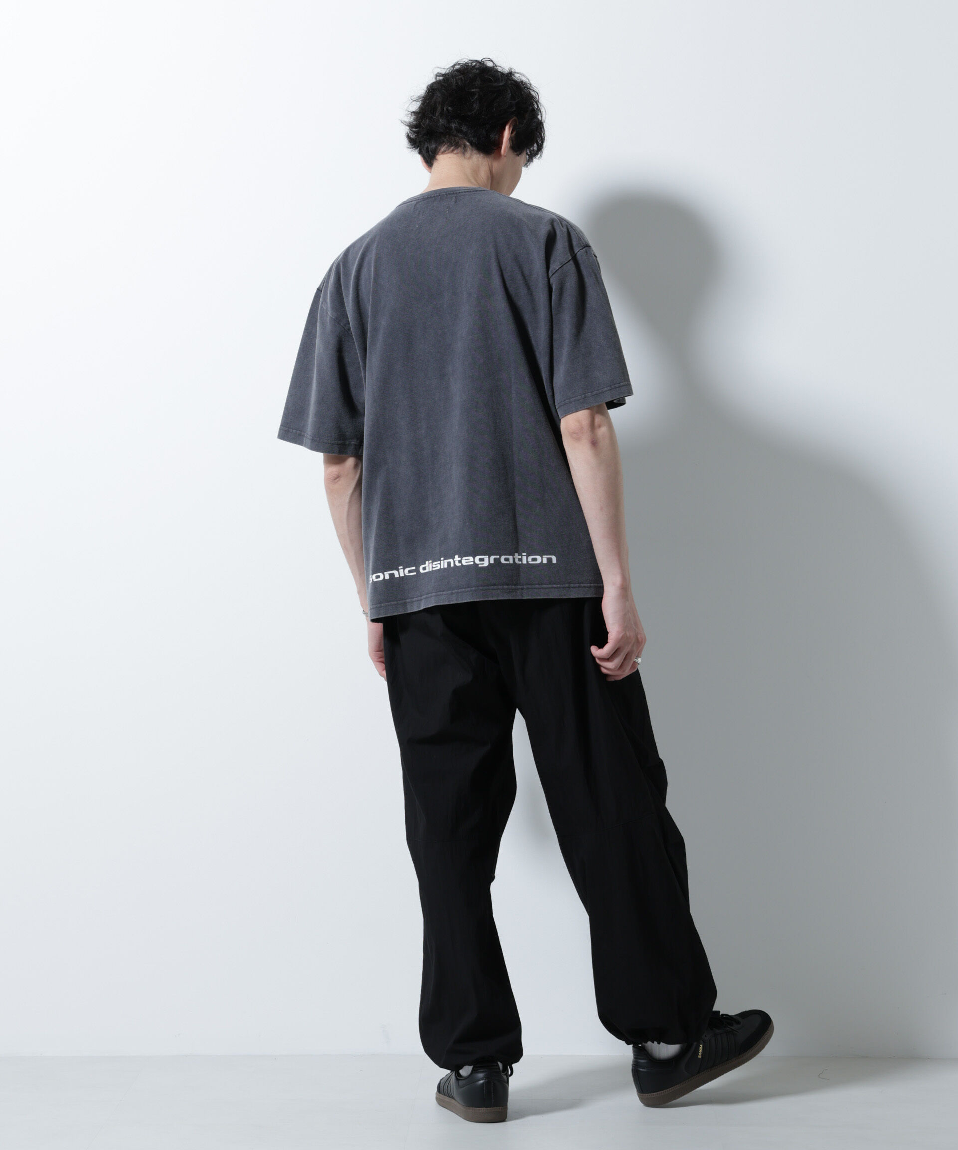 nano･universe「「A-C-Z」ピグメントグラフィックTシャツ 半袖」|Tシャツ・カットソー|