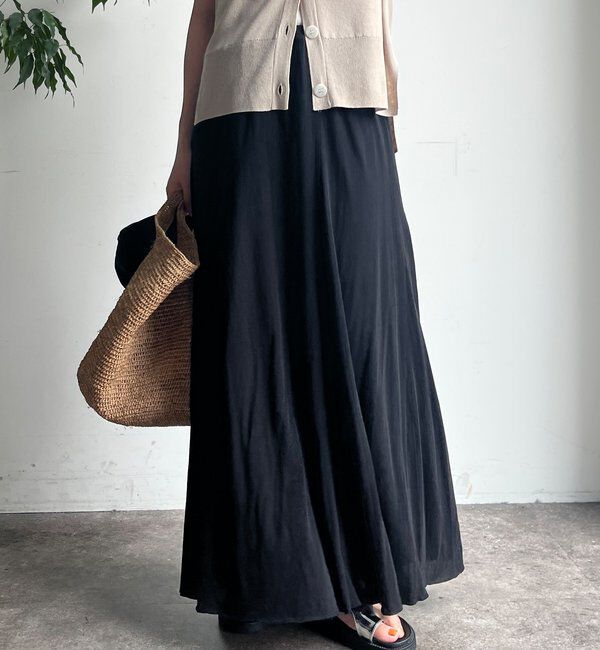  「【夏も快適！】ドライタッチカットフレアスカート」|スカート|