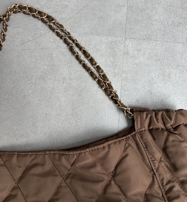  「【WEB限定】ナイロンキルトチェーントート」|トートバッグ|