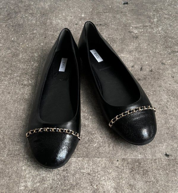  「【WEB限定】チェーンフラットパンプス」|その他|