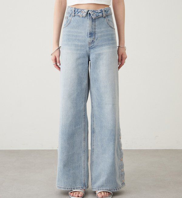  「ボタンスリットフレアデニム」|デニム|