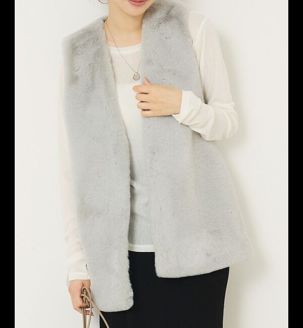 abahouse mavie「フェイクファーベスト」|ベスト・ジレ|ライトグレー