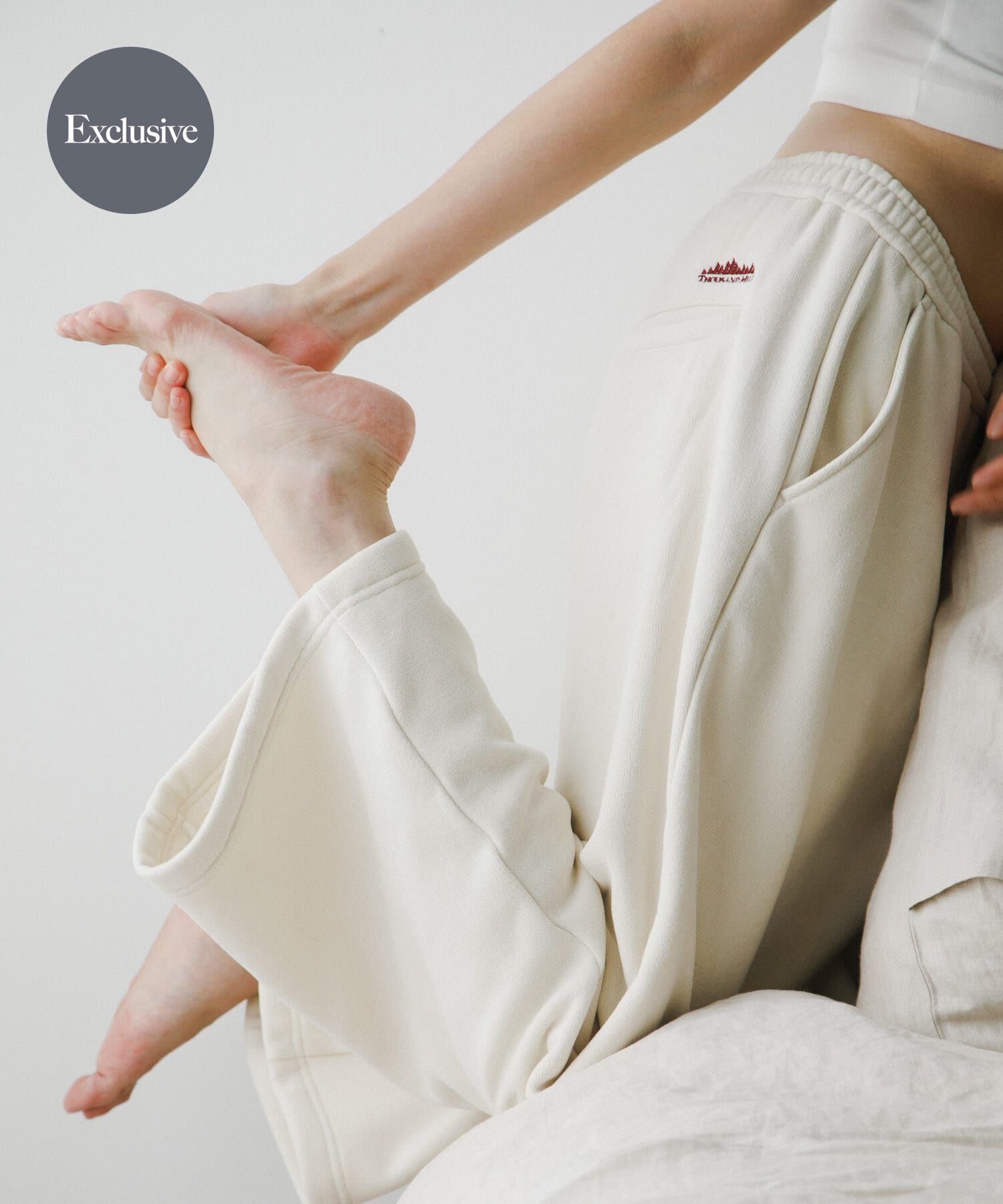 URBAN RESEARCH「『別注』THOUSAND MILE&times;URBAN RESEARCH　KNIT FREECE LONG PANTS」|その他|オフホワイト