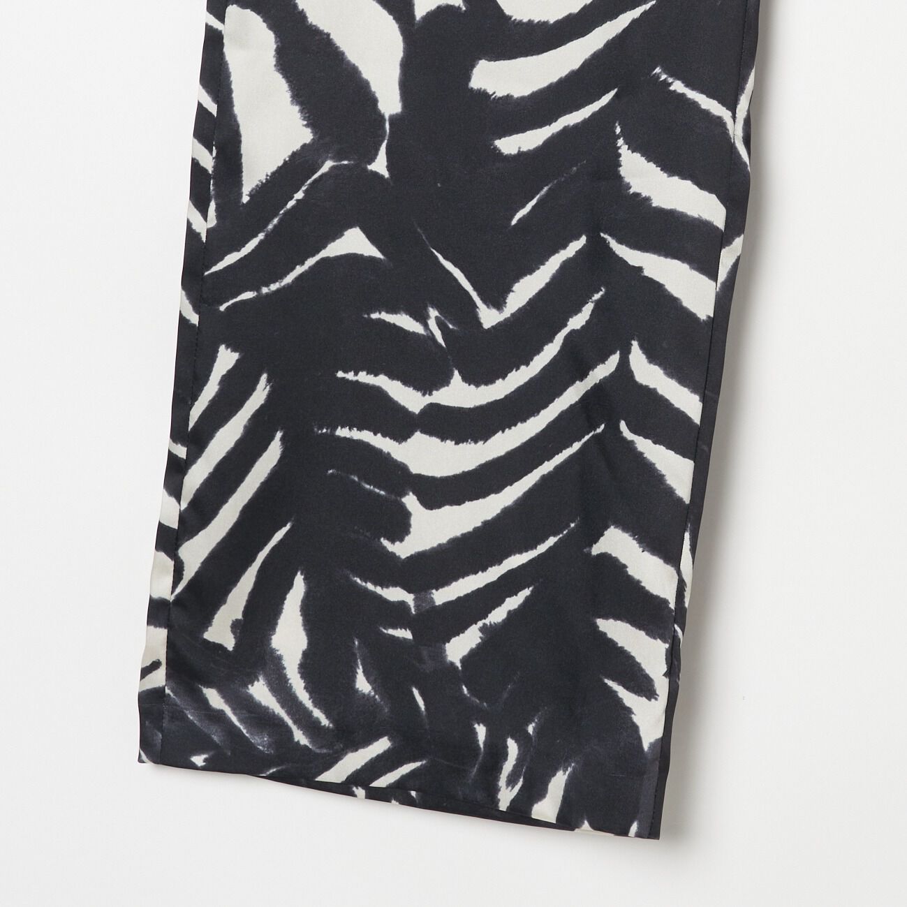 HELIOPOLE「HELIOPOLE ARGENTI PRINT EASY PANTS」|チノ|