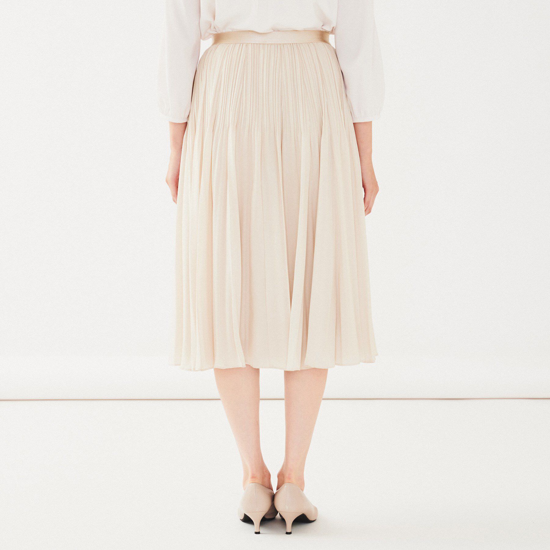 UNTITLED「【通勤】ポリエステルデシン プリーツスカート」|スカート|