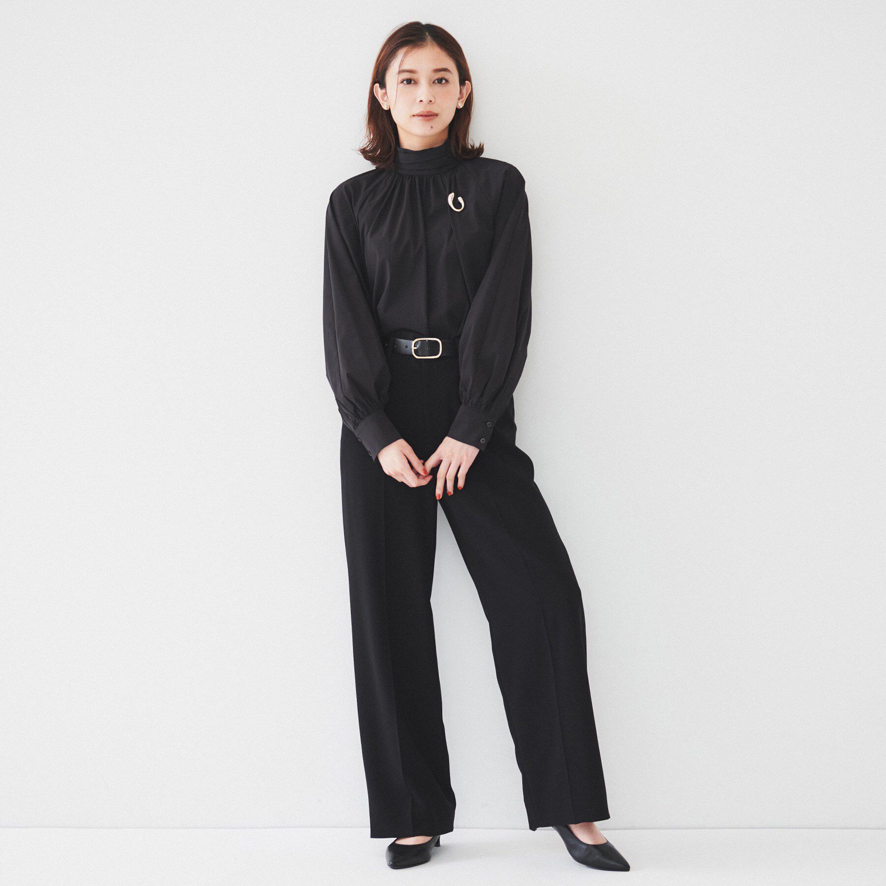 UNTITLED「【通勤】ボウタイ付スタンドネック ボリュームブラウス」|シャツ・ブラウス|