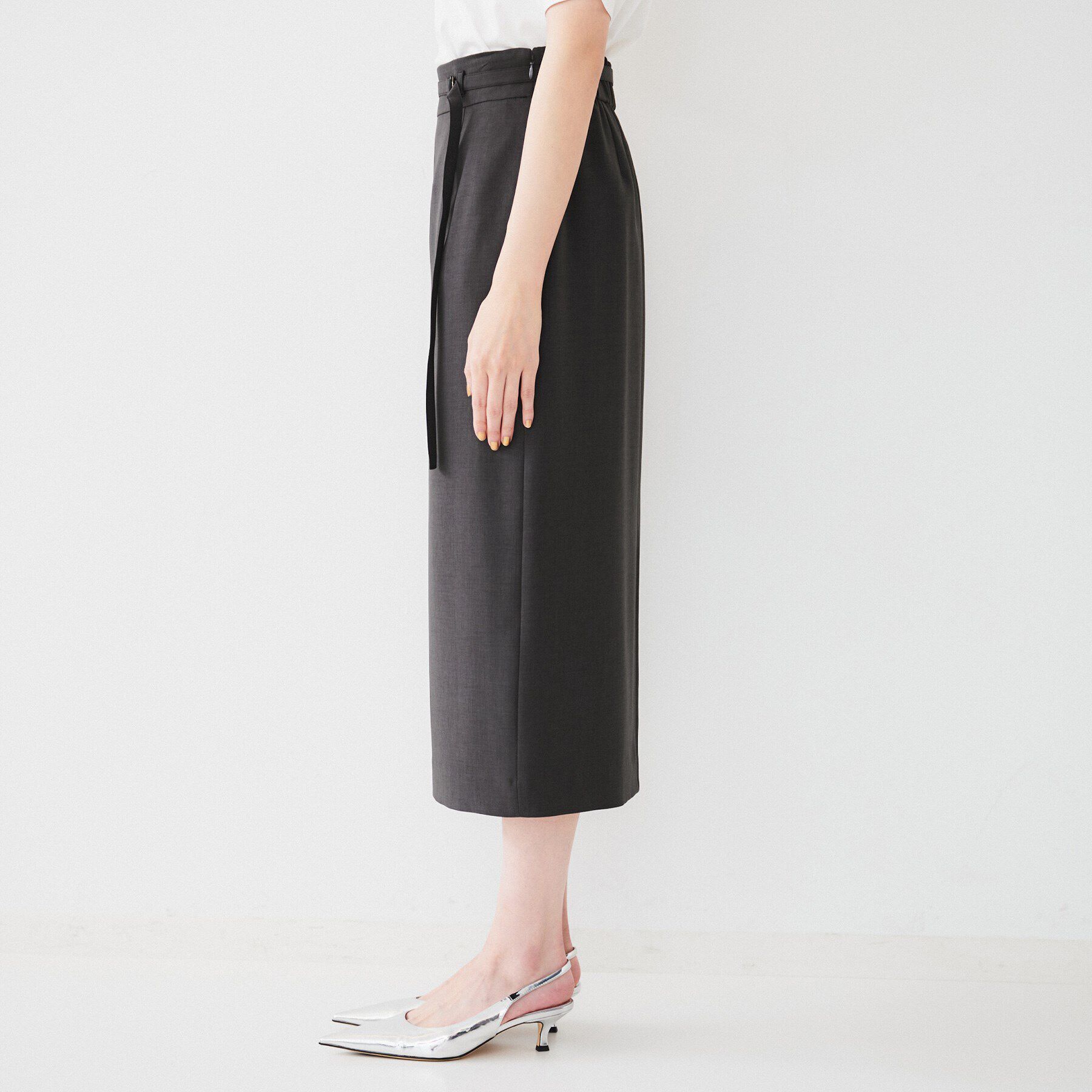 UNTITLED「【接触冷感/UV/セットアップ可能】ライトウェイト ナロースカート」|スカート|