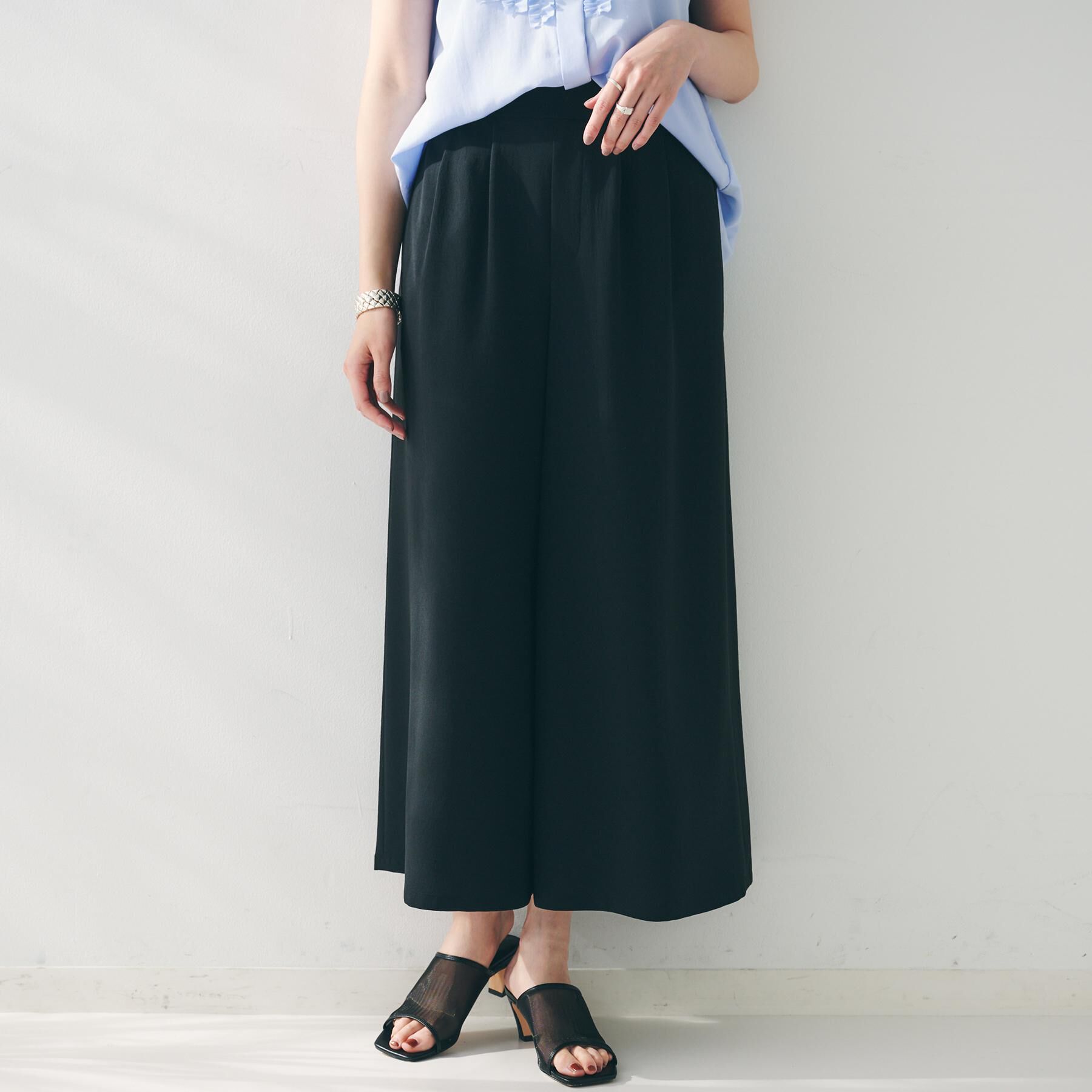 UNTITLED「【セットアップ可/接触冷感/イージーケア】リラクミスト タックワイドパンツ」|その他|