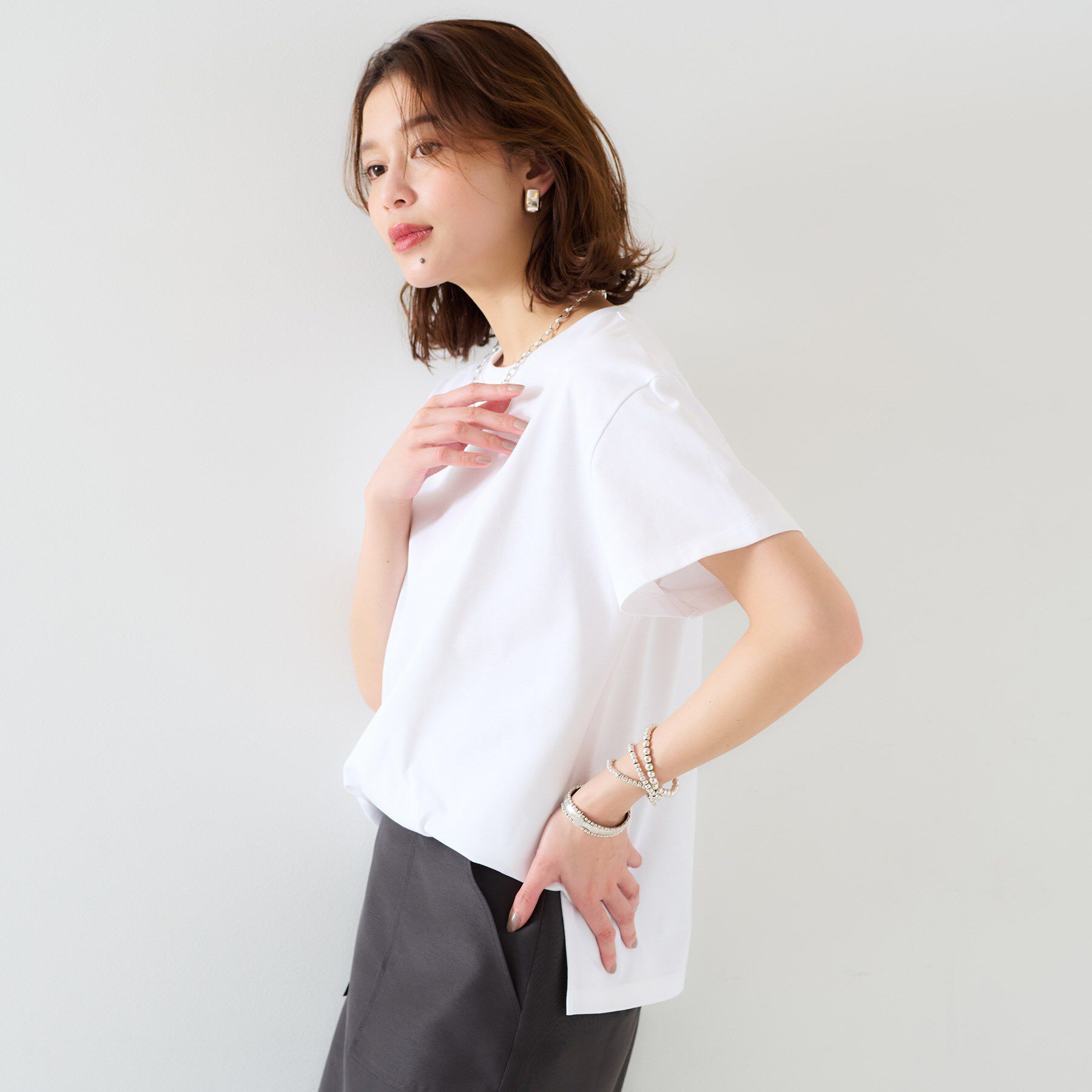 UNTITLED「【ベーシック/インナーにも/手洗い可】クルーネックプルオーバー」|Tシャツ・カットソー|