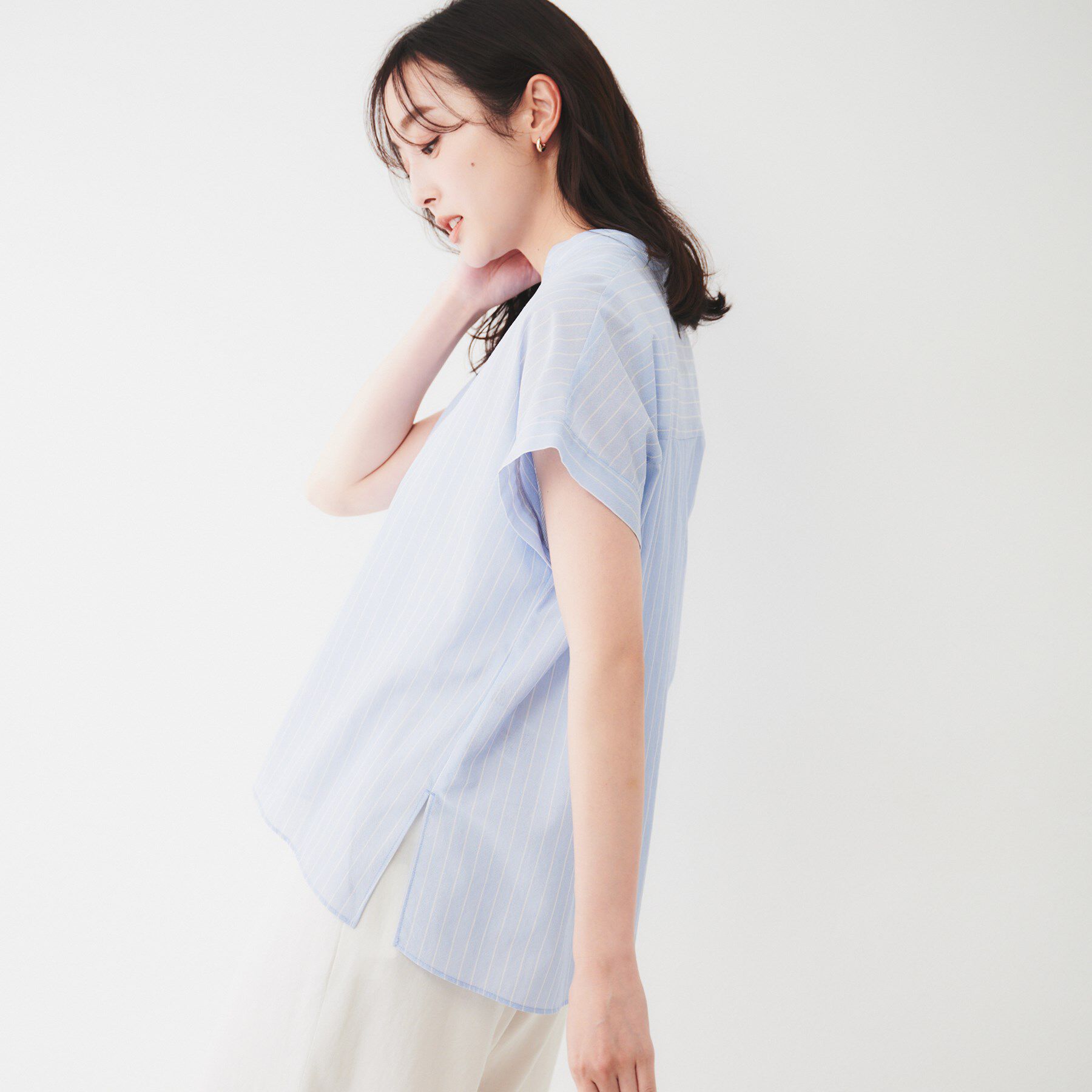 UNTITLED「【洗える/スキッパー】フレンチスリーブシアーブラウス」|シャツ・ブラウス|