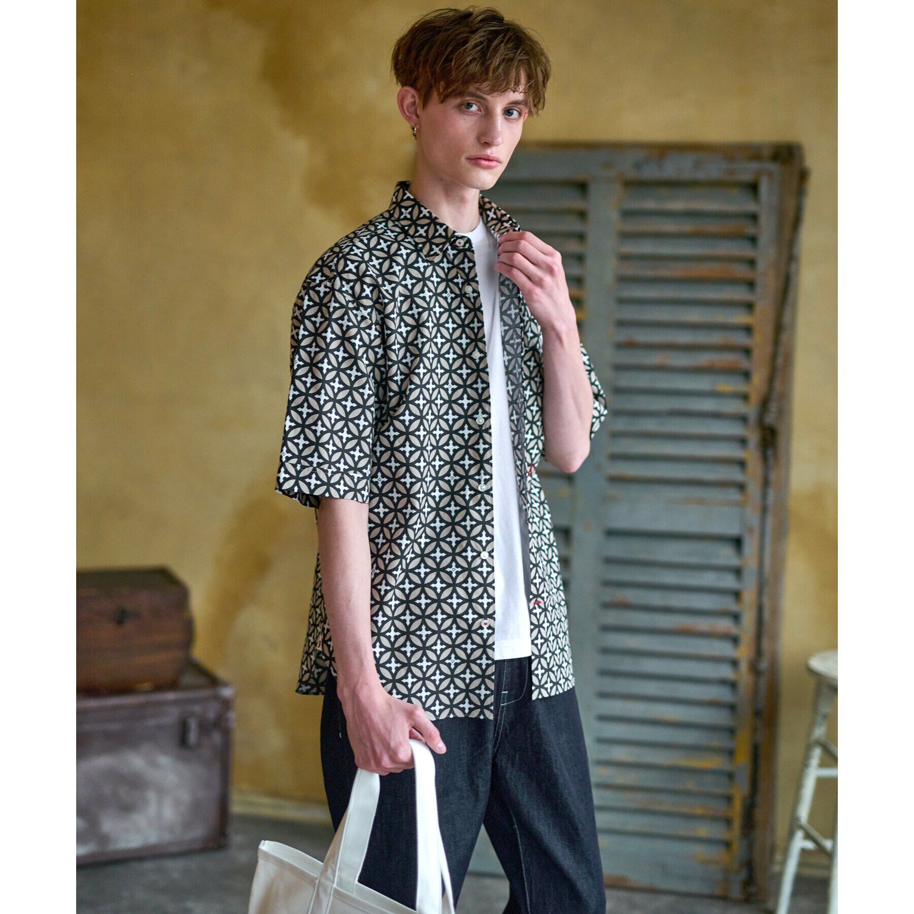 DRESSTERIOR「【Safari5月号掲載】オーバーラップサークル ショートスリーブシャツ」|シャツ・ブラウス|