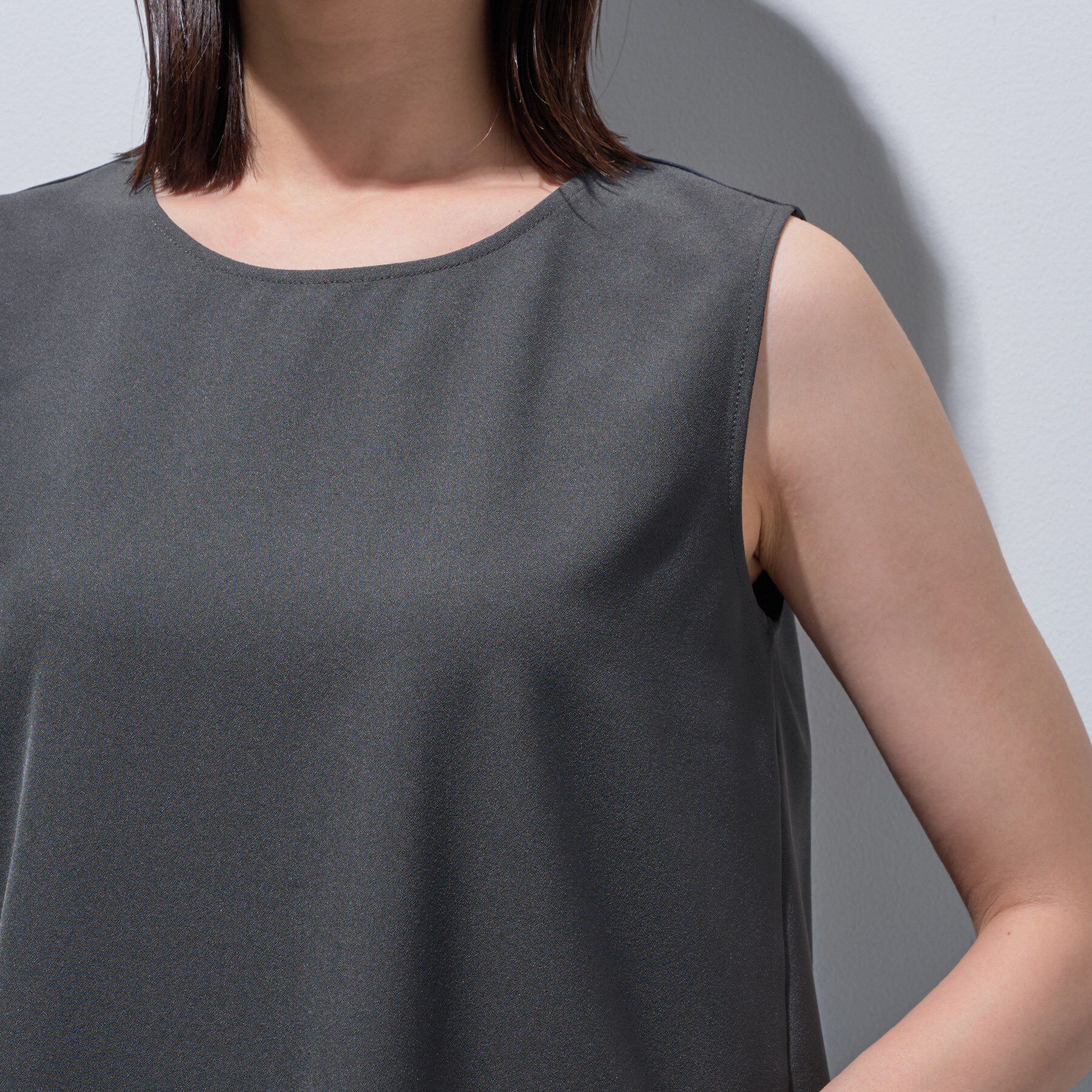 INDIVI「【インナーとしても活躍！／SETUP可能】ジョーゼット ノースリーブトップス」|Tシャツ・カットソー|