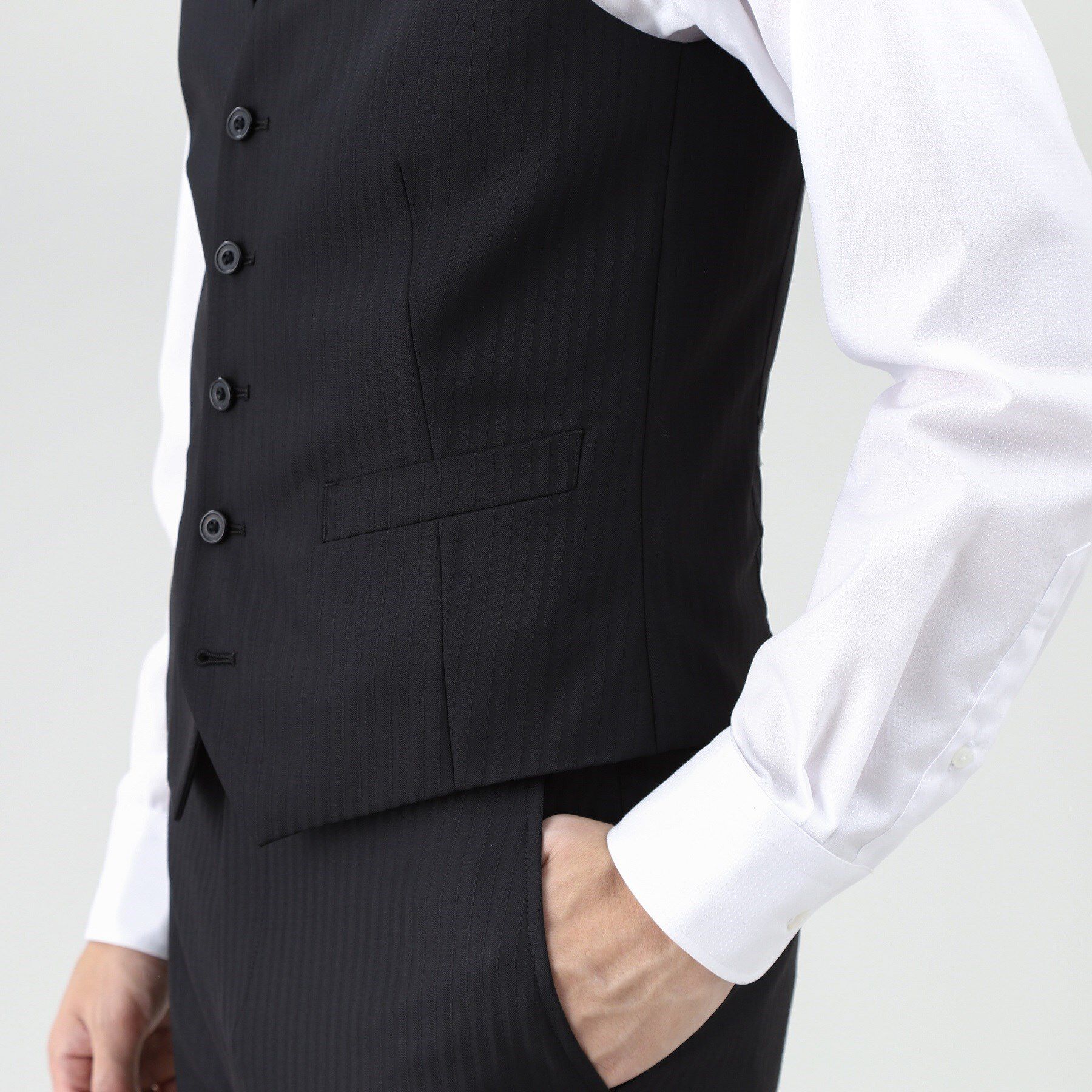 TAKEO KIKUCHI「【Sサイズ～】シャイニーヘリンボンストライプ ベスト」|スーツ|