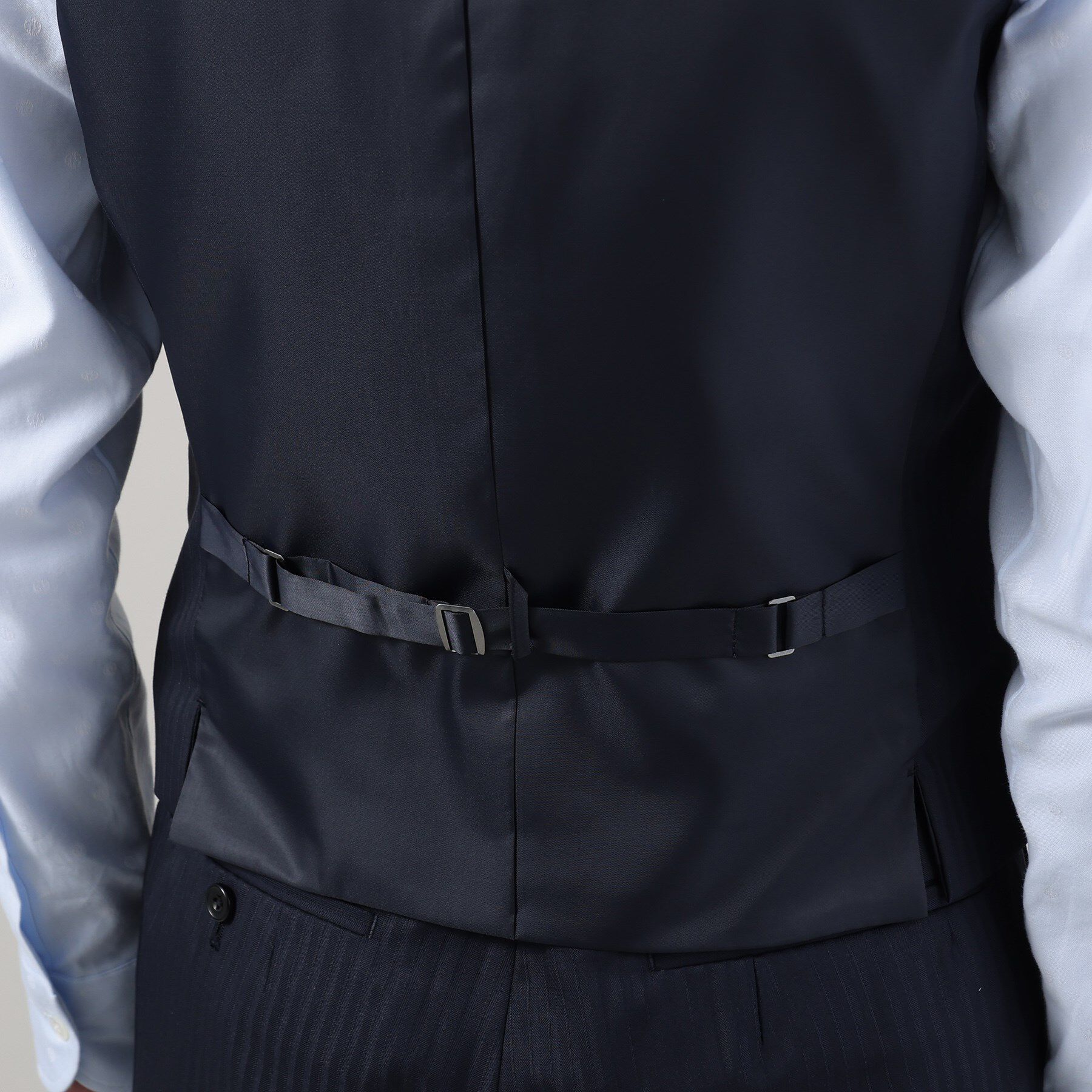 TAKEO KIKUCHI「【Sサイズ～】シャイニーヘリンボンストライプ ベスト」|スーツ|