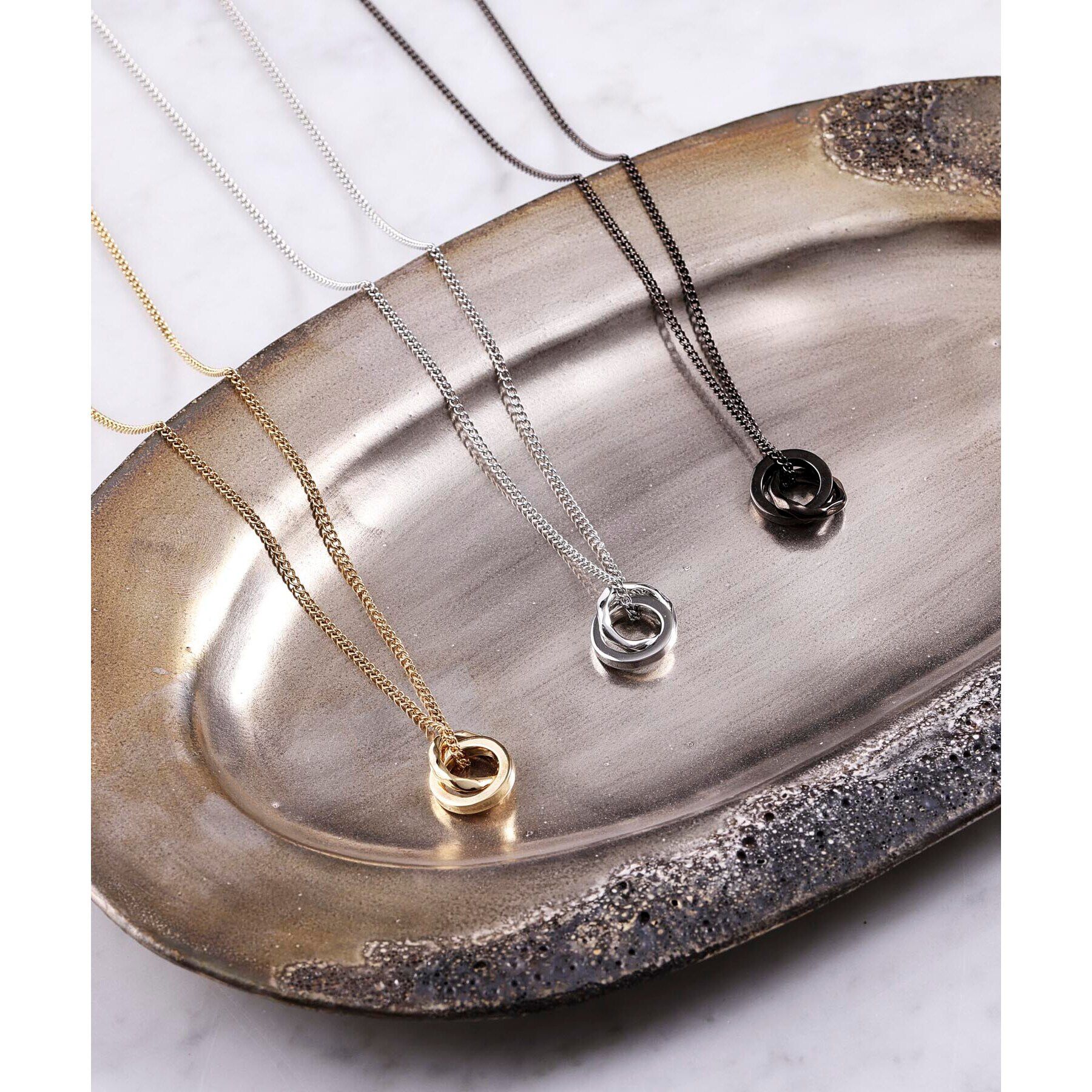 TAKEO KIKUCHI「インフィニティWリング グラスホルダーネックレス」|ネックレス|