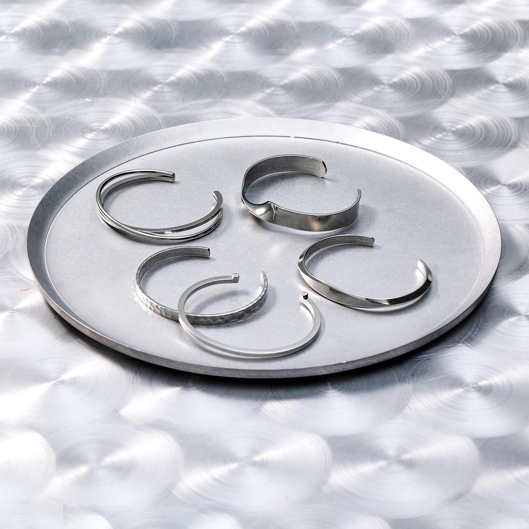 TAKEO KIKUCHI「アクセント アソートバングル」|ブレスレット・バングル|