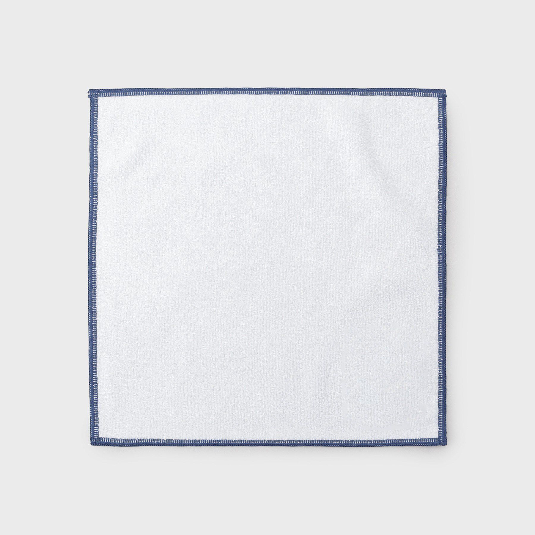 TAKEO KIKUCHI「アーカイブ切手柄フォンカチ」|ハンカチ|