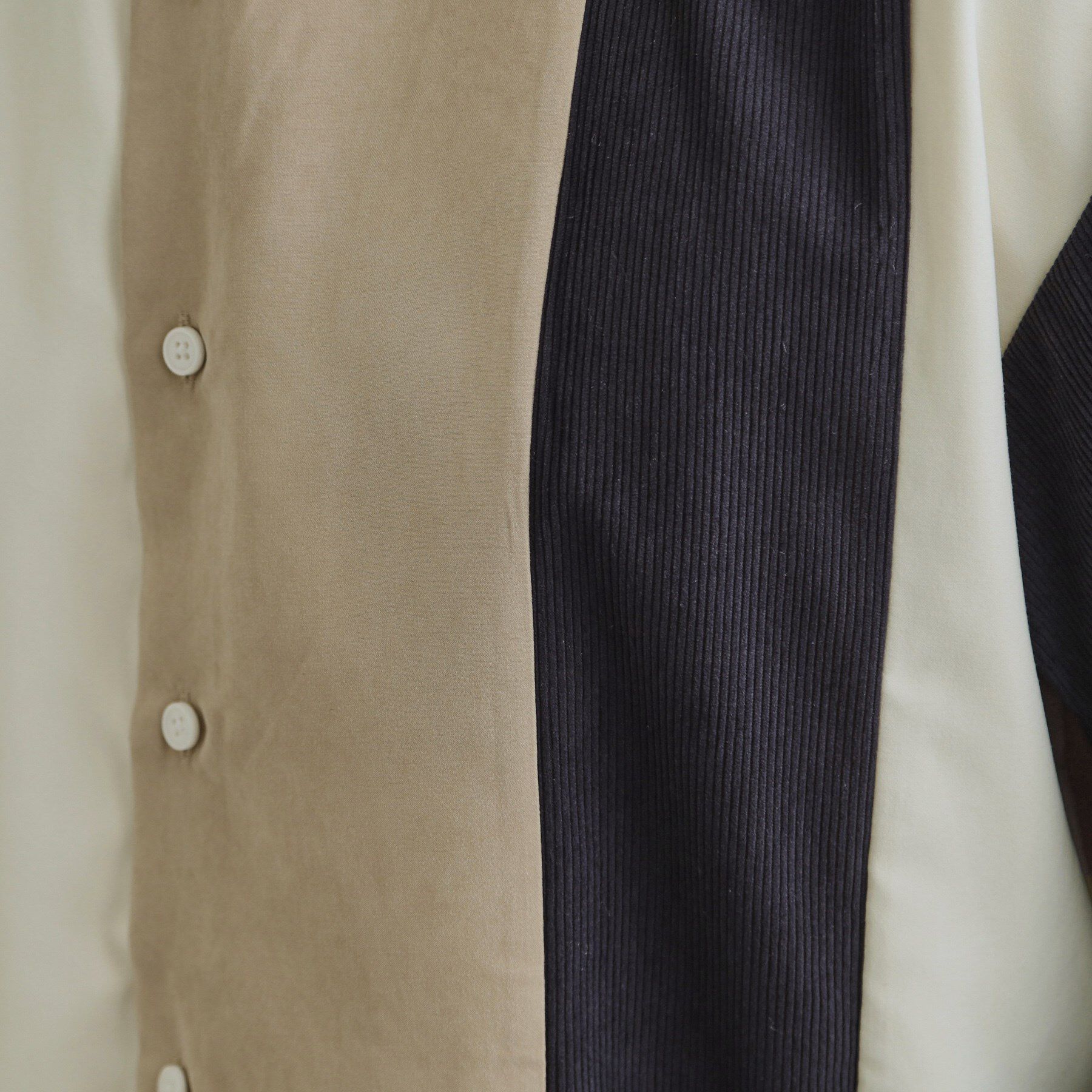 tk.TAKEO KIKUCHI「コーデュロイ＆スエード切替シャツ」|シャツ・ブラウス|