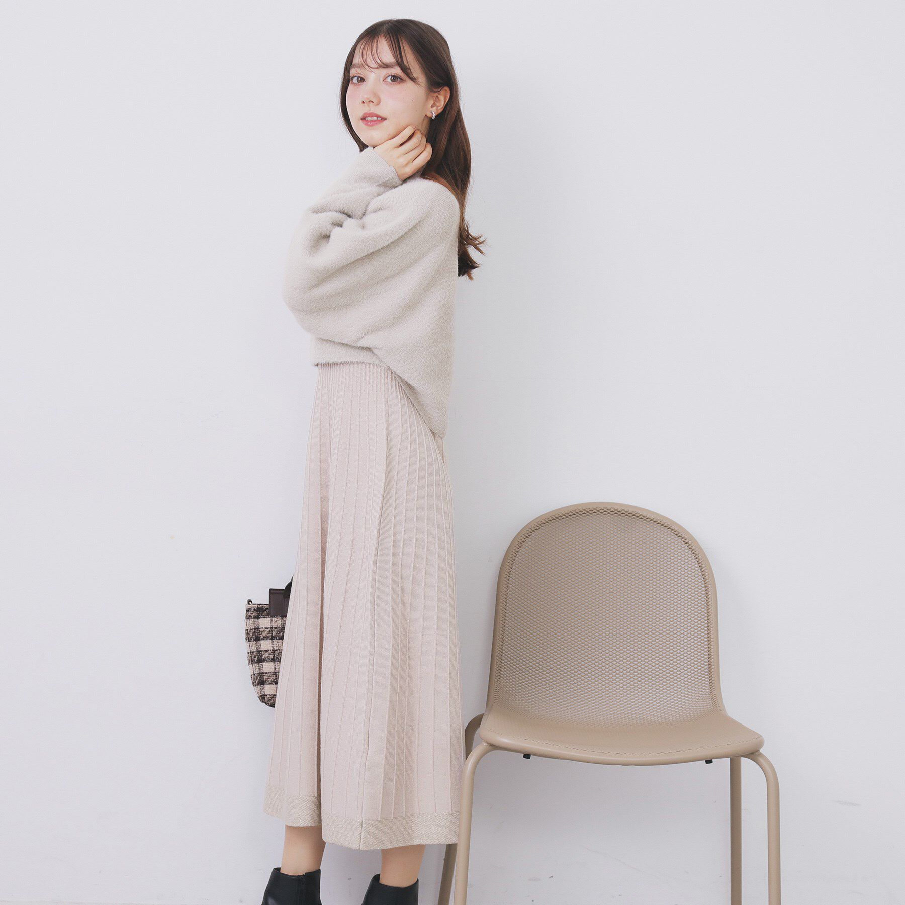 index「ラメフェザープルオーバーセット ニットワンピース【洗濯機OK】《XS～LL》」|スーツ|