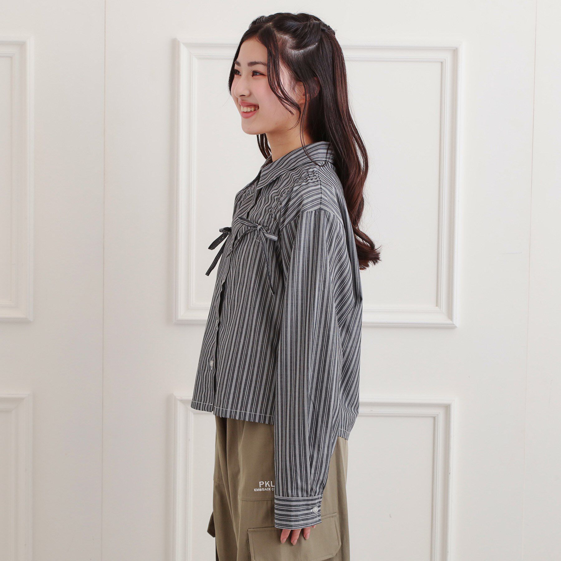 PINK-latte「ショルダードロストリボンシャツ」|シャツ・ブラウス|