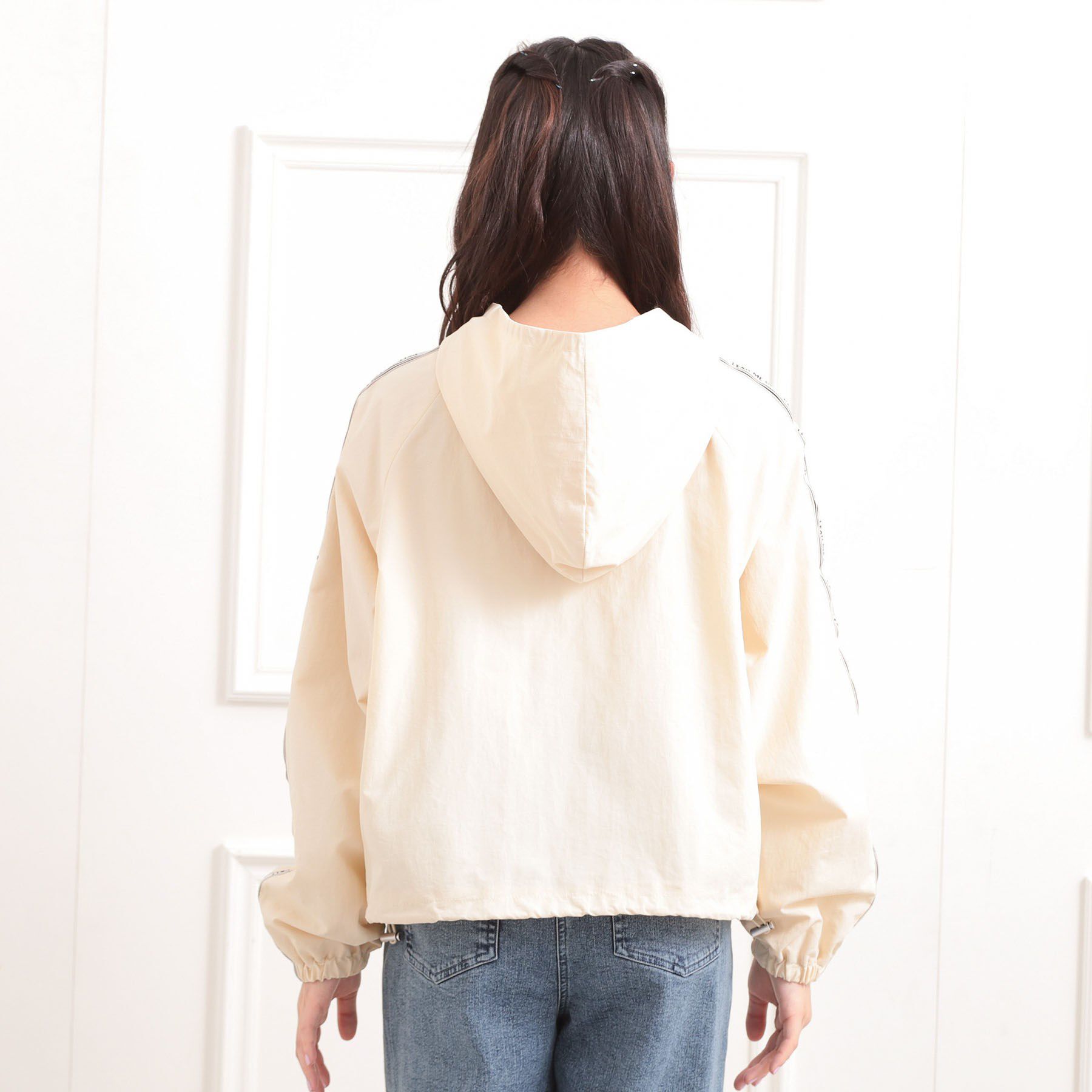 PINK-latte「ロゴラインナイロンパーカーブルゾン」|ブルゾン・スタジャン|