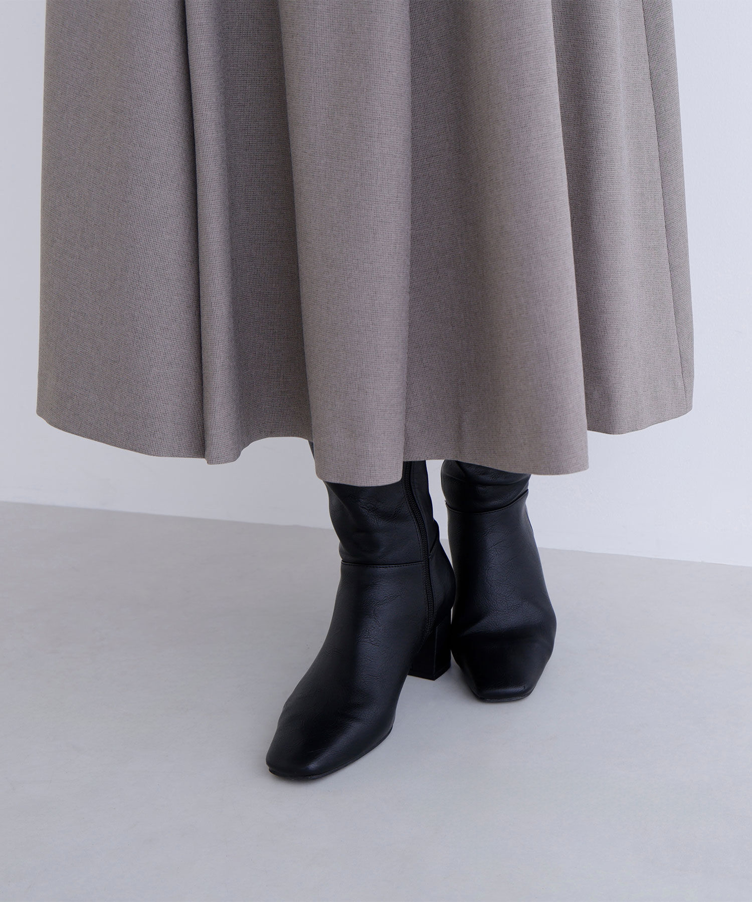  「メタルバックルフレアスカート」|スカート|