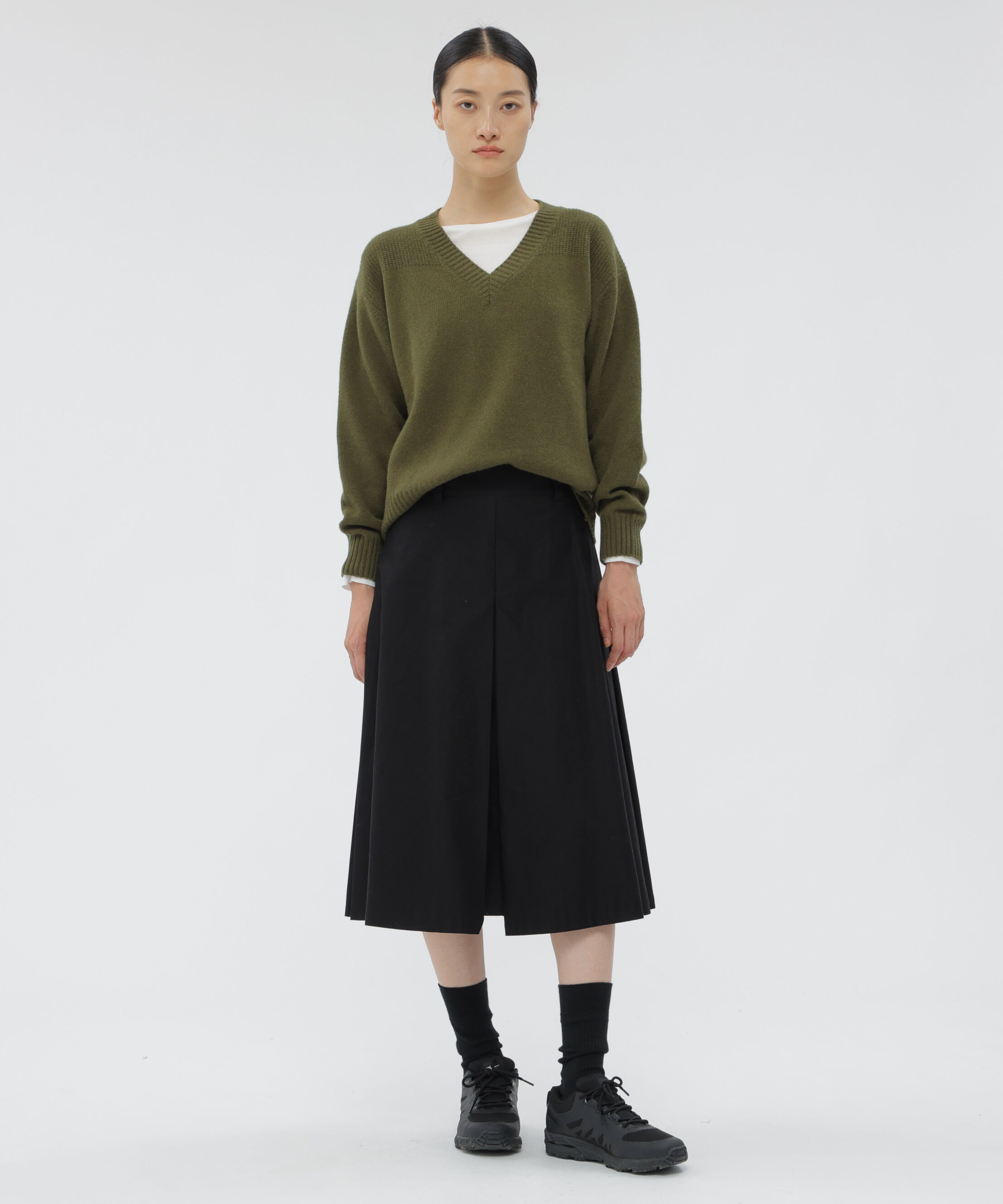  「FINE WOOL CASHMERE KNITWEAR」|ニット・セーター|