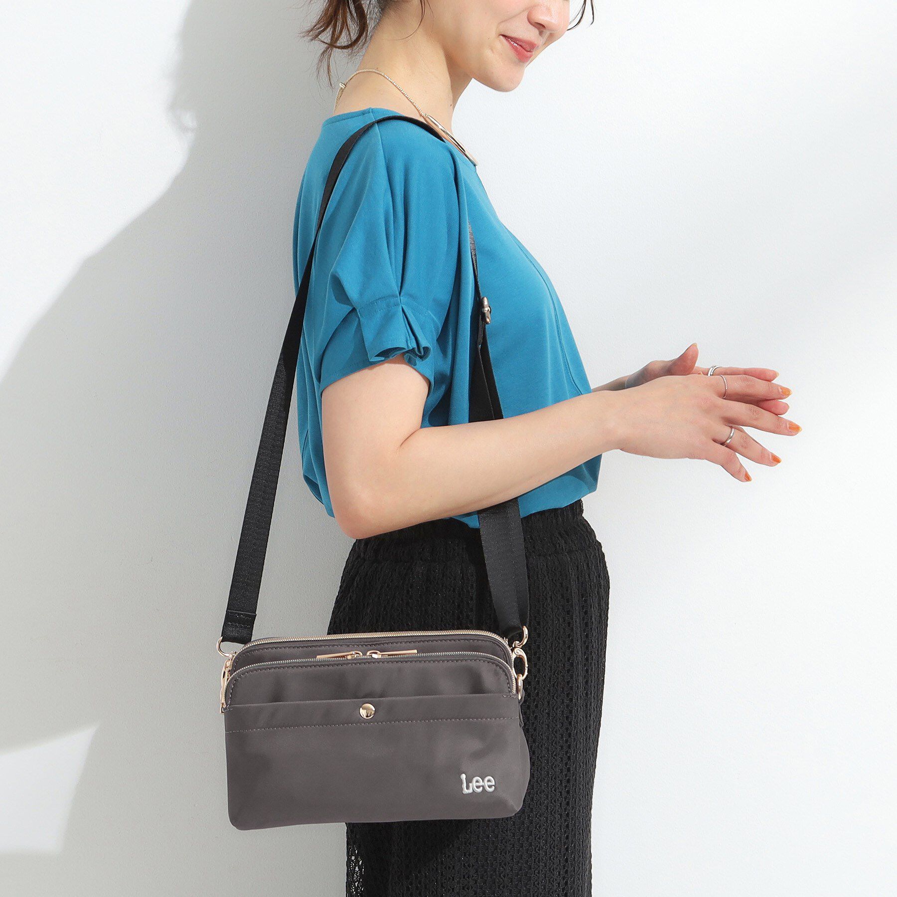 SHOO･LA･RUE「【Lee別注／撥水】2層ショルダーバッグ」|ショルダー・メッセンジャー|