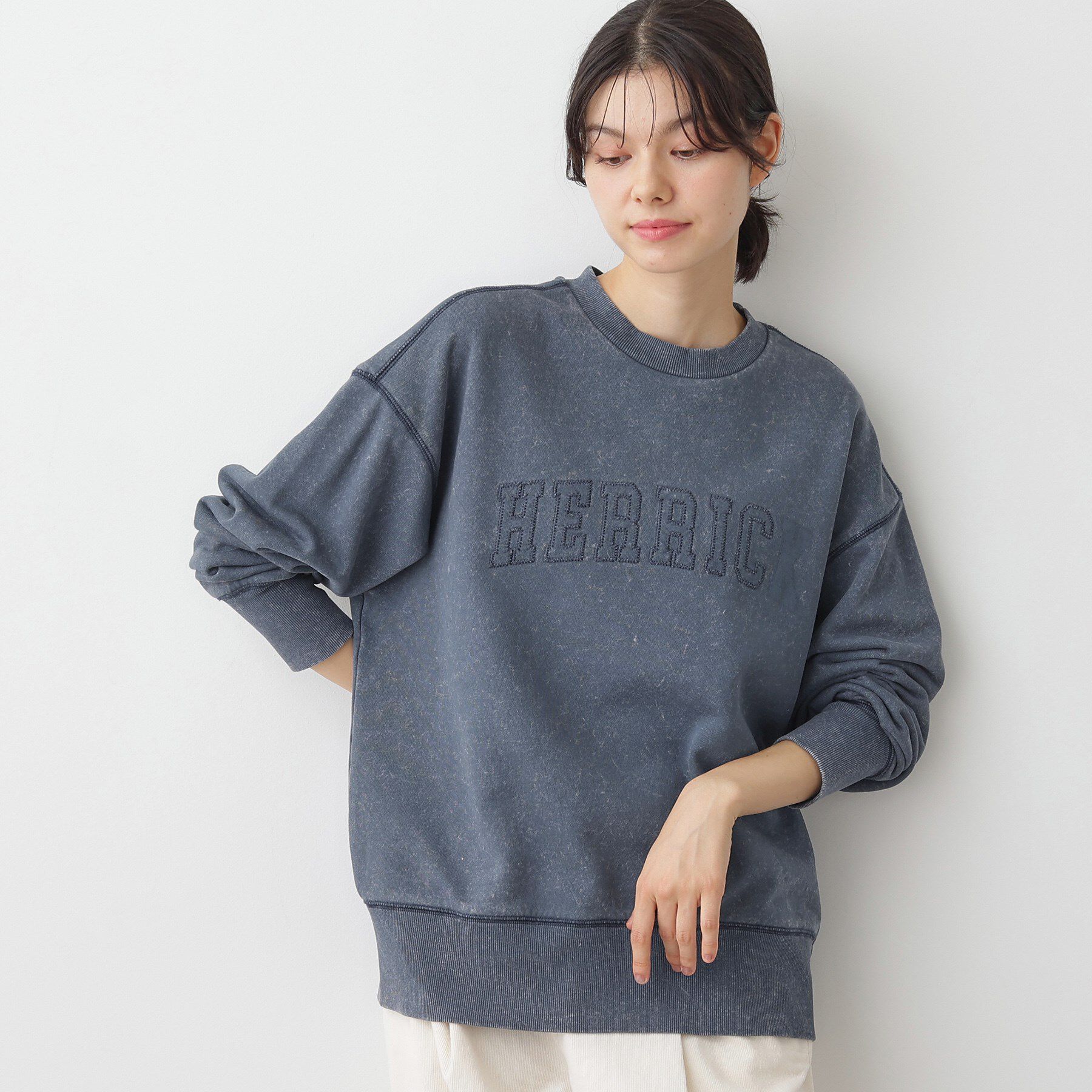 Dessin「【ユニセックス/洗える】ケミカルウォッシュ裏毛トレーナー」|パーカー|ネイビー(094)
