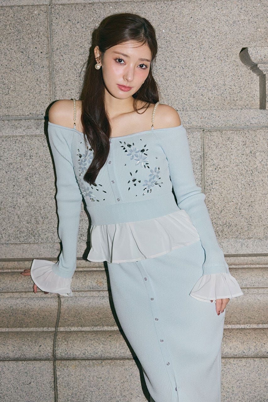 rienda「2WAYビジューフラワーオフショルタイトニットワンピース」|ワンピース|