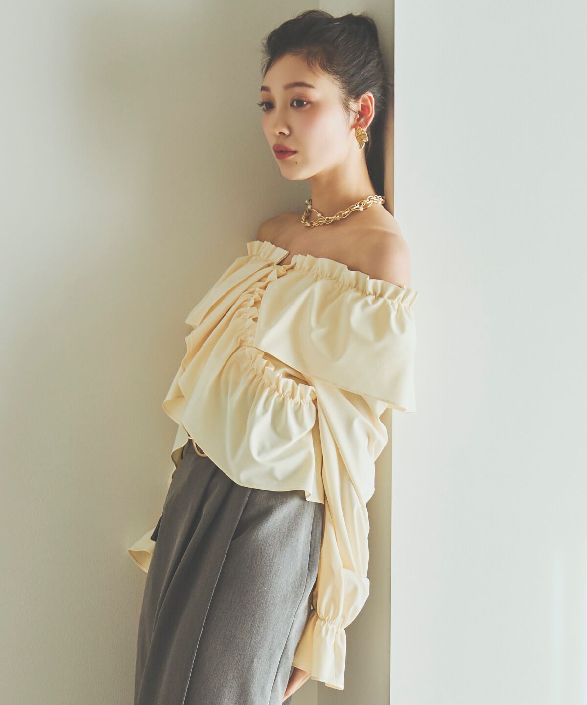 アンドクチュール「フリルクロスブラウス」|シャツ・ブラウス|