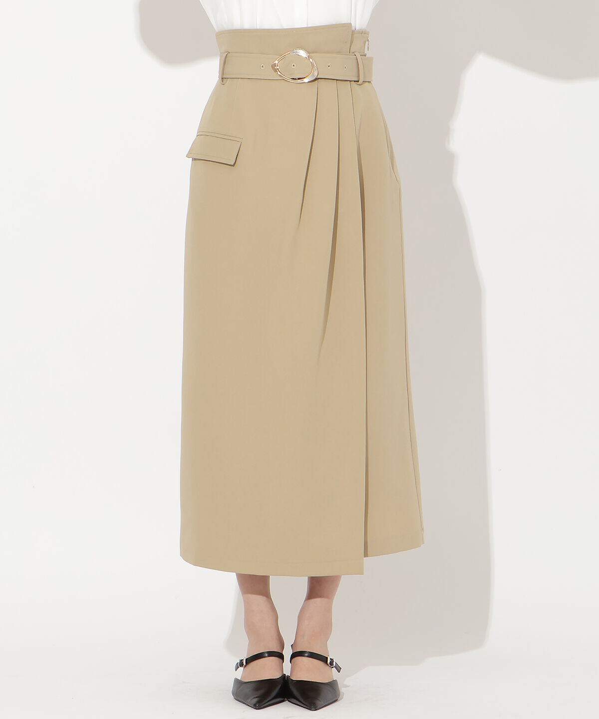 アンドクチュール「タックストレートスカート」|タイト|