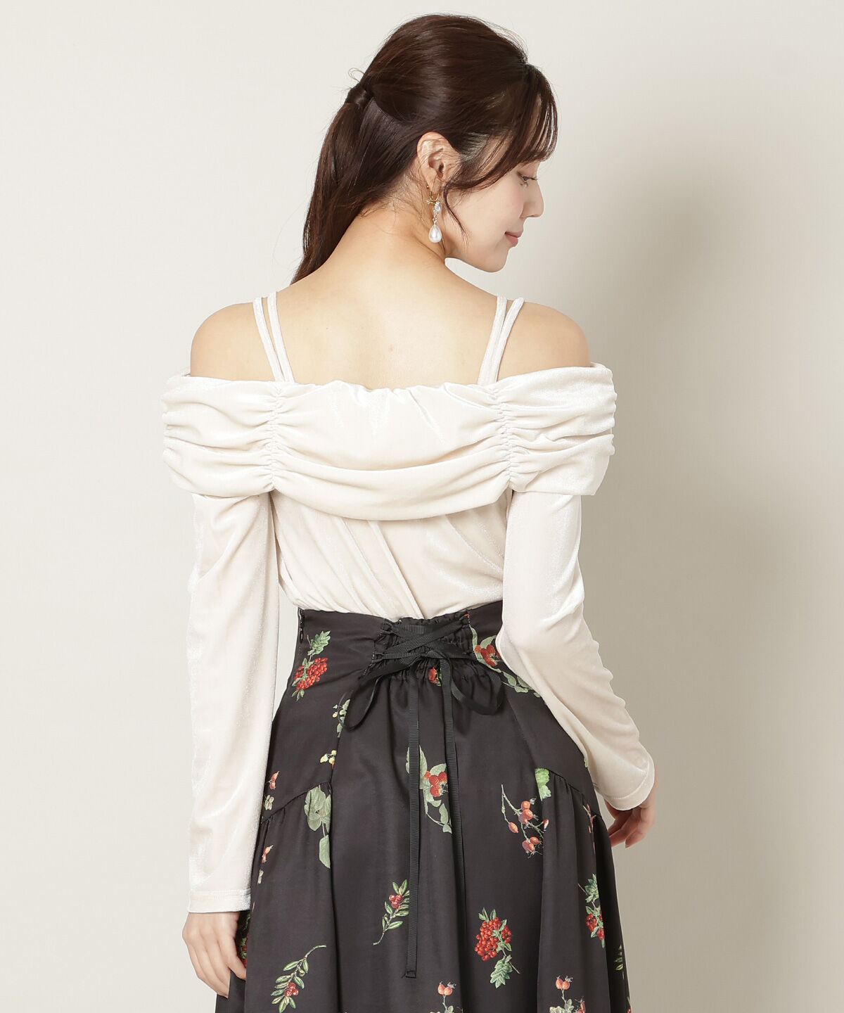 WILLSELECTION「ギャザーオフショルベロアトップス」|ニット・セーター|