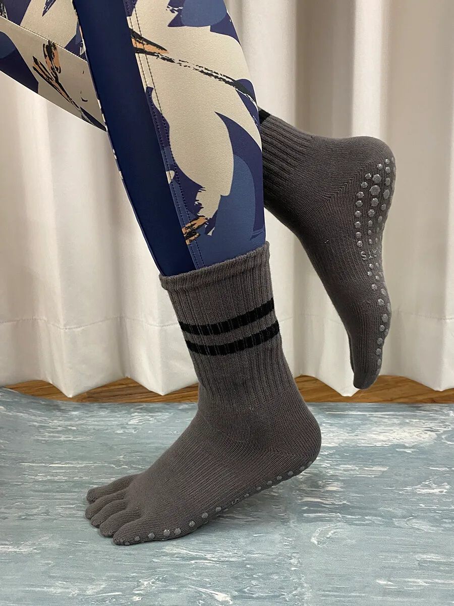 ALBOVE「ヨガソックス】5本指滑り止め付きヨガソックス」|ソックス|グレー