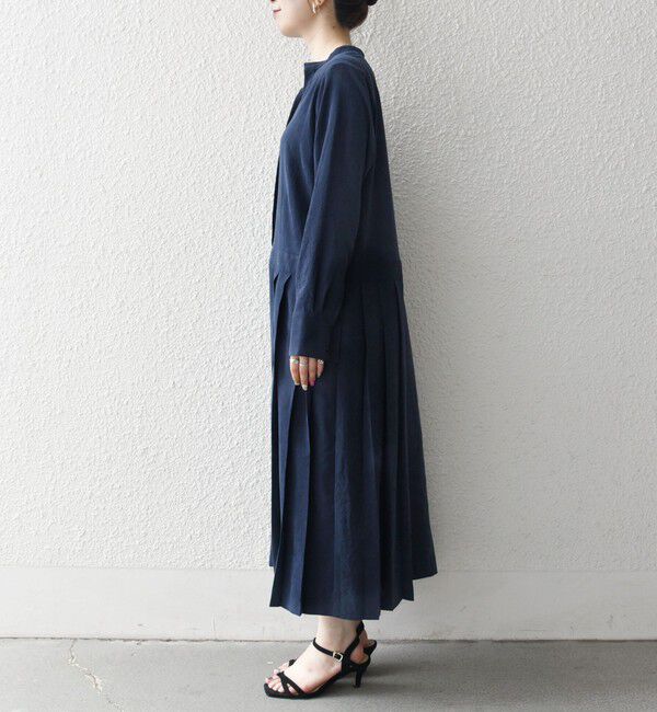 SHIPS any「SHIPS any:〈洗濯機可能〉ピーチスキン サイド プリーツ バンドカラー シャツ ワンピース」|ワンピース|