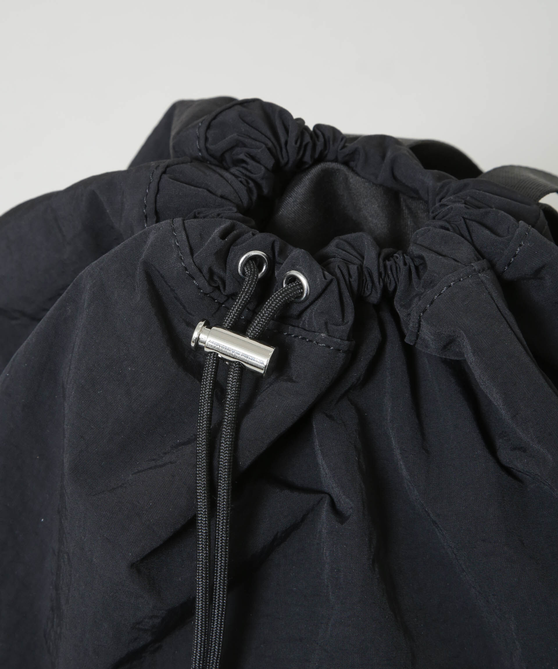 nano･universe「ドロストナップサック」|ショルダー・メッセンジャー|