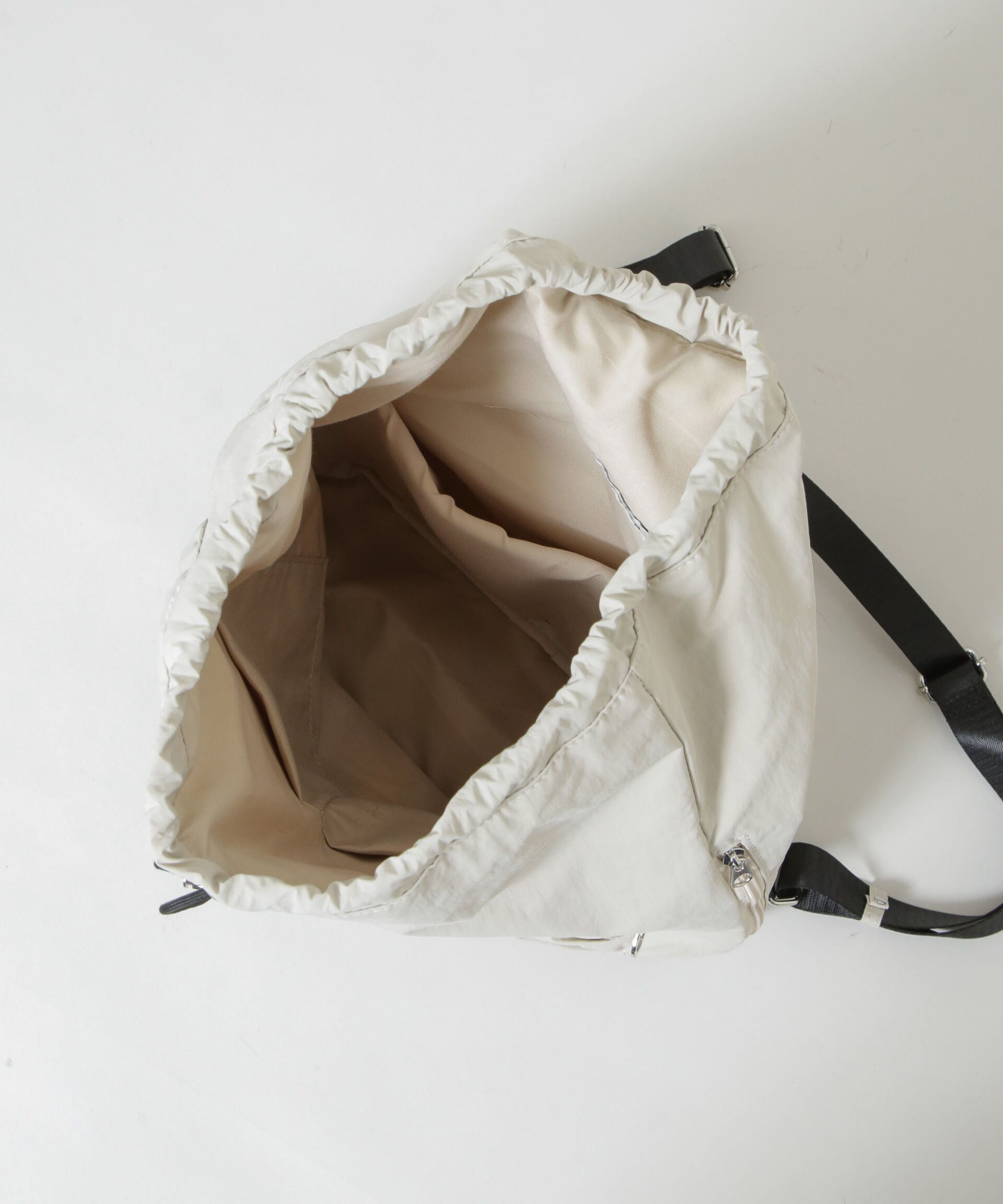 nano･universe「ドロストナップサック」|ショルダー・メッセンジャー|