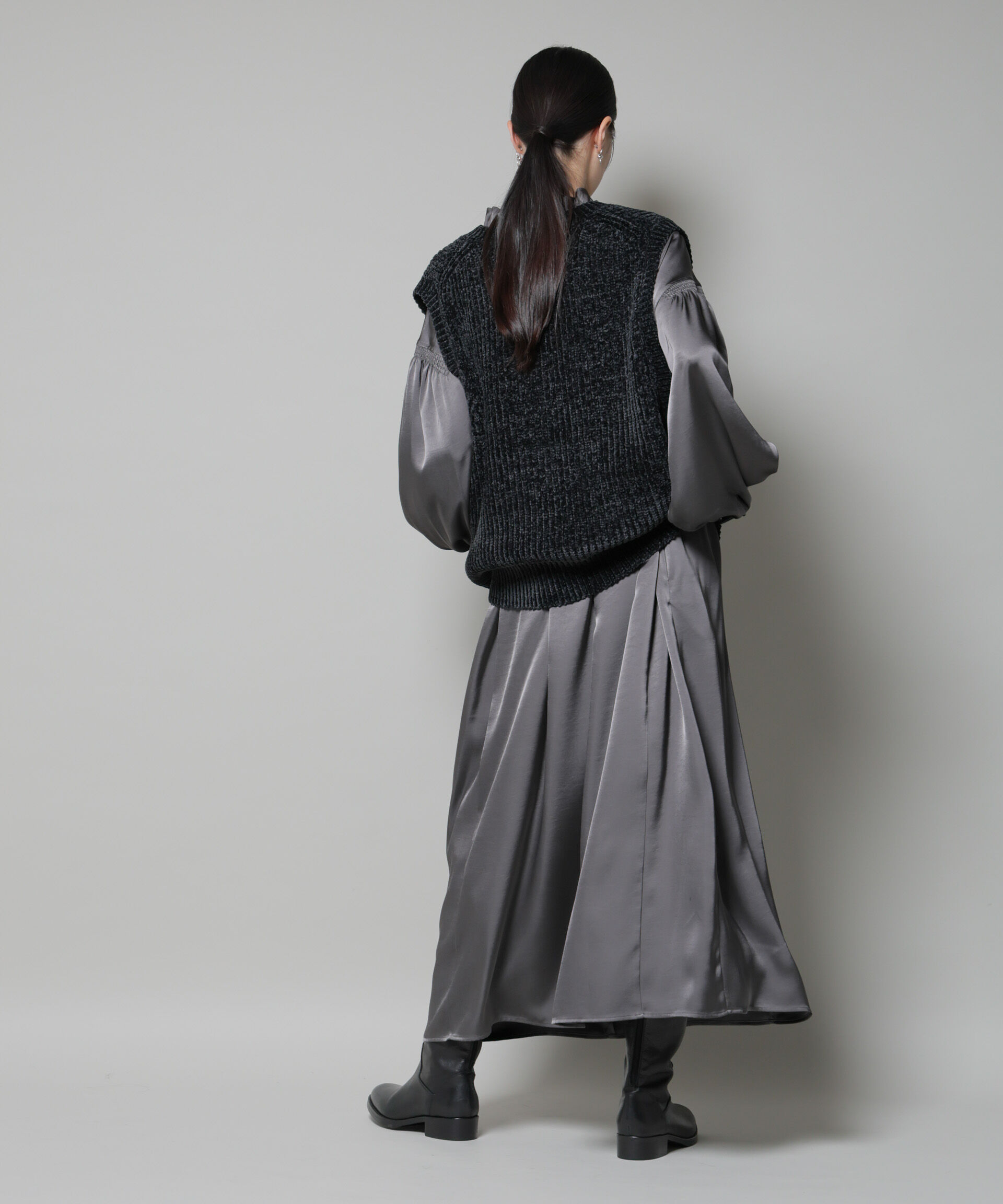 nano･universe「ベロアモールVネックニットベスト」|ニット・セーター|