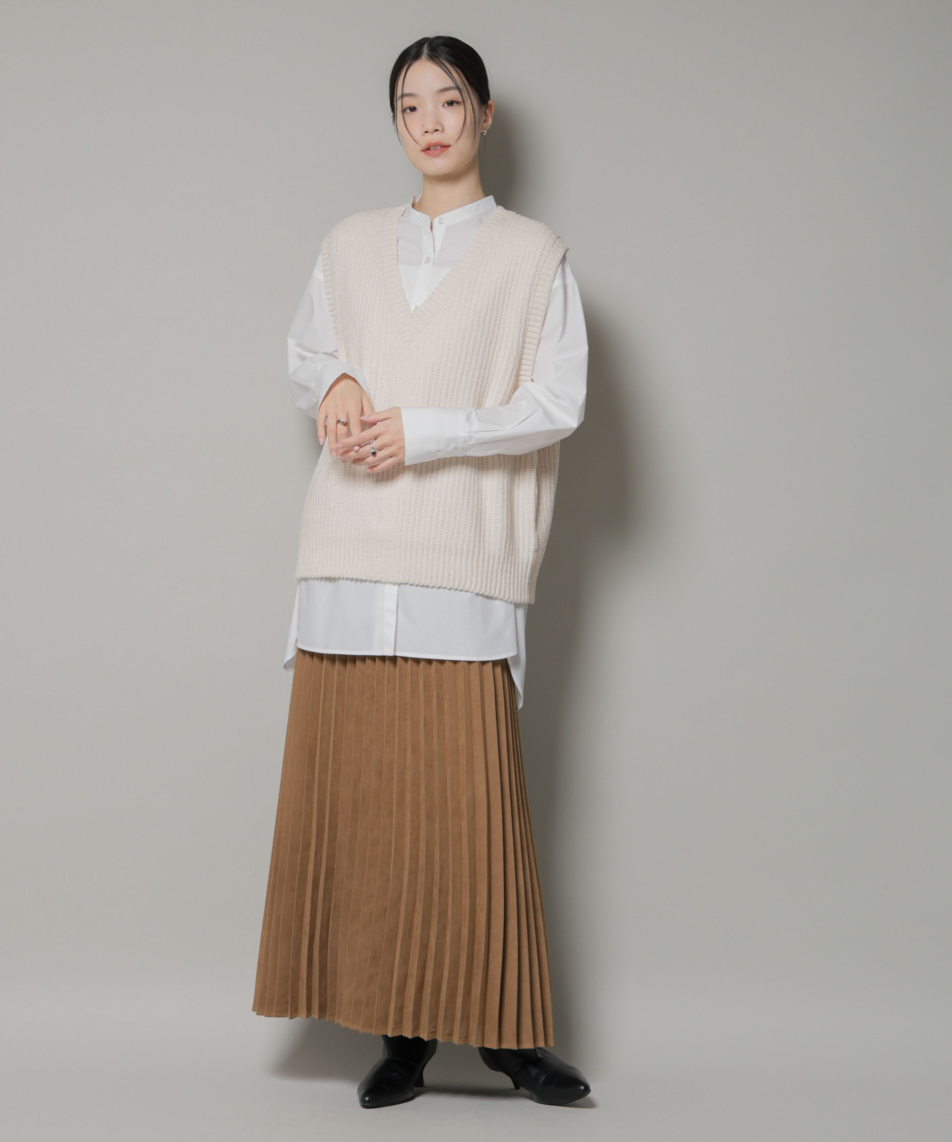 nano･universe「ベロアモールVネックニットベスト」|ニット・セーター|