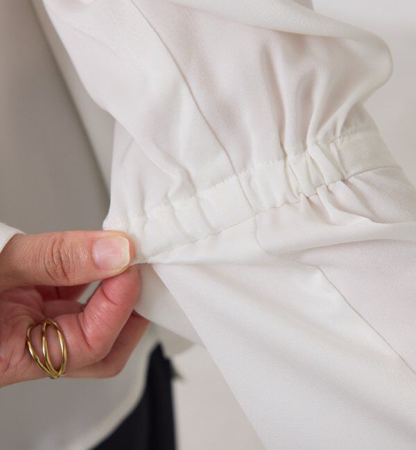  「袖フレアサテンブラウス」|シャツ・ブラウス|