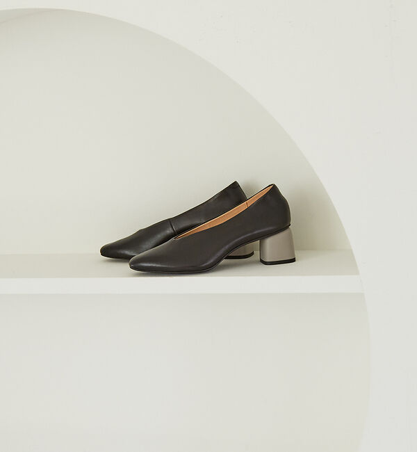 AU BANNISTER「カラーヒールソフトパンプス」|パンプス|ブラック