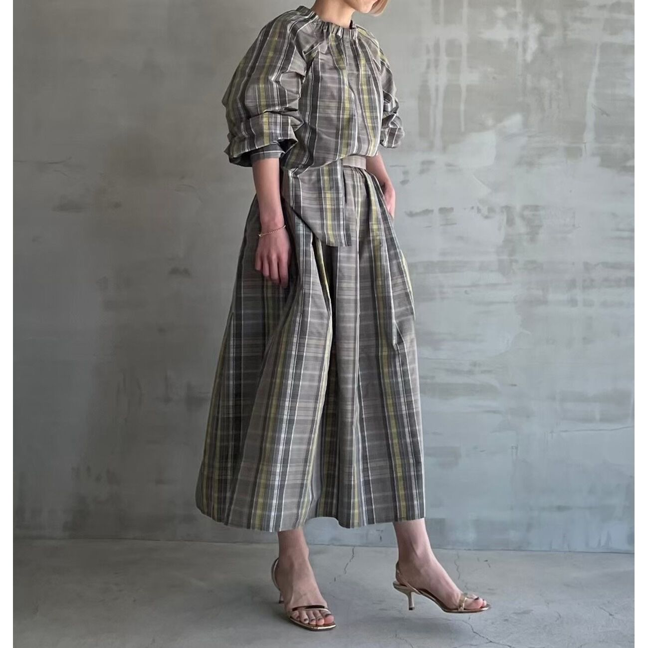 HELIOPOLE「HELIOPOLE CHANBRAY TAFFETA GATHER BLOUSE」|シャツ・ブラウス|