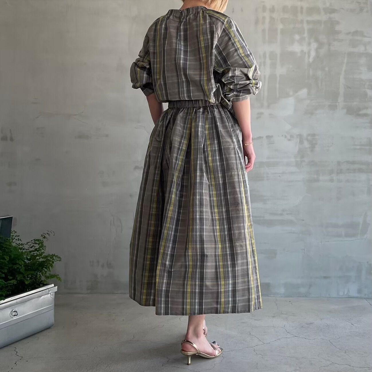 HELIOPOLE「HELIOPOLE CHANBRAY TAFFETA GATHER BLOUSE」|シャツ・ブラウス|