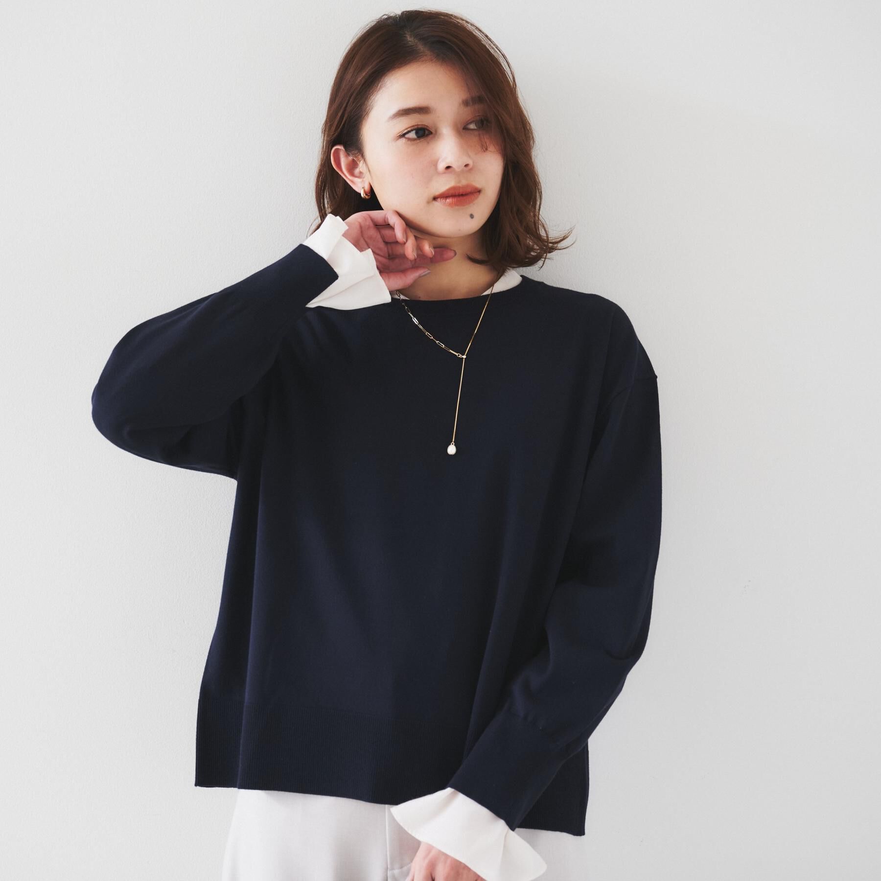 UNTITLED「【洗える/オンオフ使える】袖リブスリットストレッチニット」|ニット・セーター|