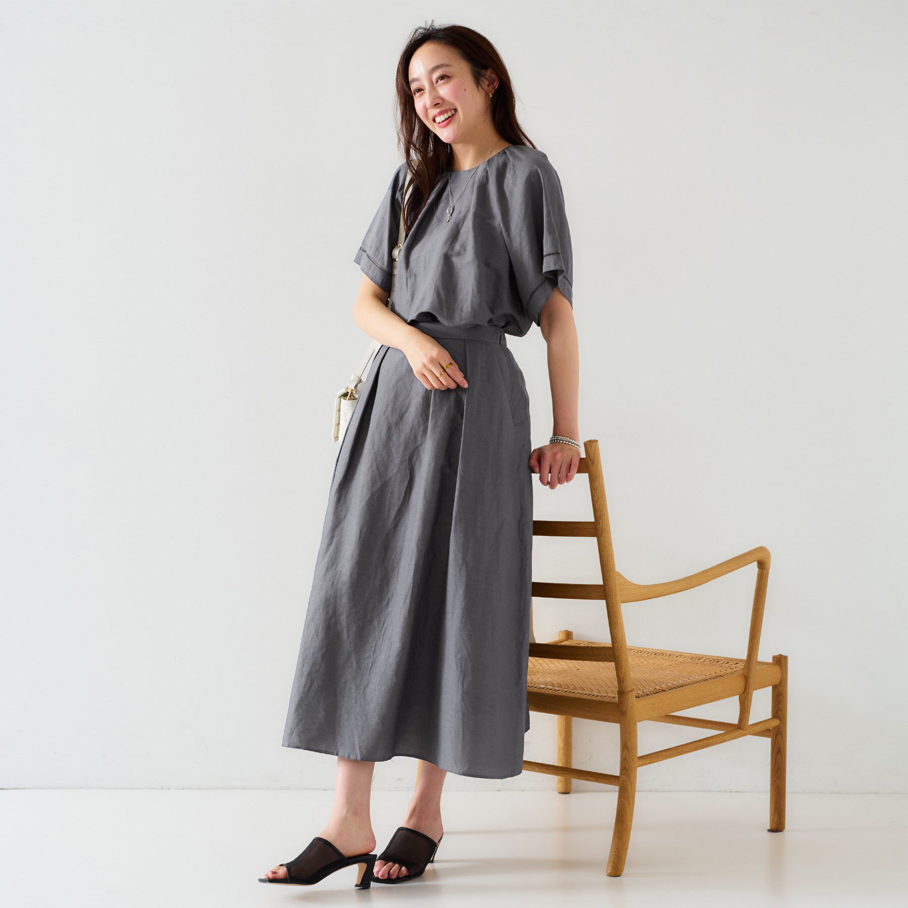 UNTITLED「【セットアップ可能/手洗い可】リネン混フレアスカート」|スカート|