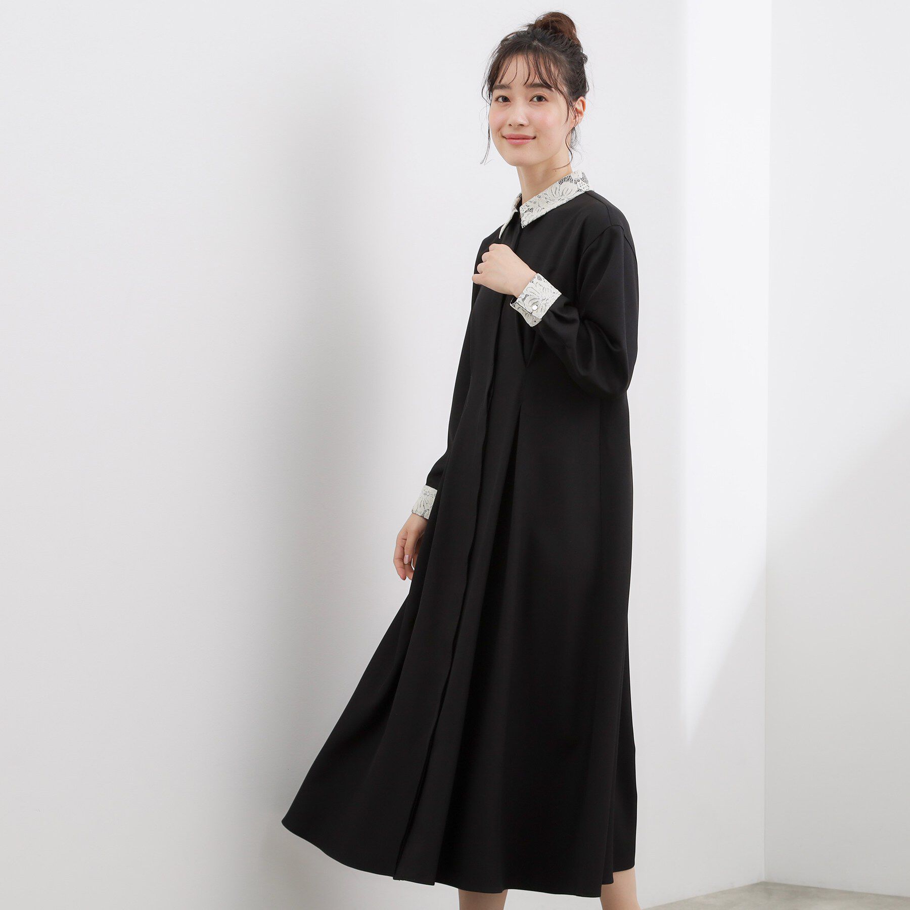 grove「晴れの日にも映える、品よく華やかなシャツワンピース」|ワンピース|ブラック(019)