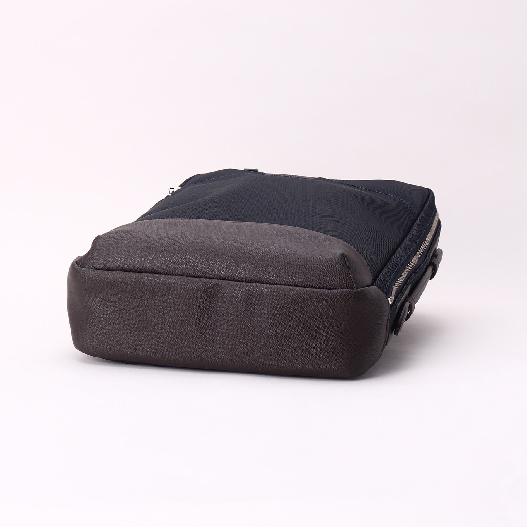 TAKEO KIKUCHI「【WEB限定】薄マチ 2WAY 大人　ビジネス バックパック」|リュック|