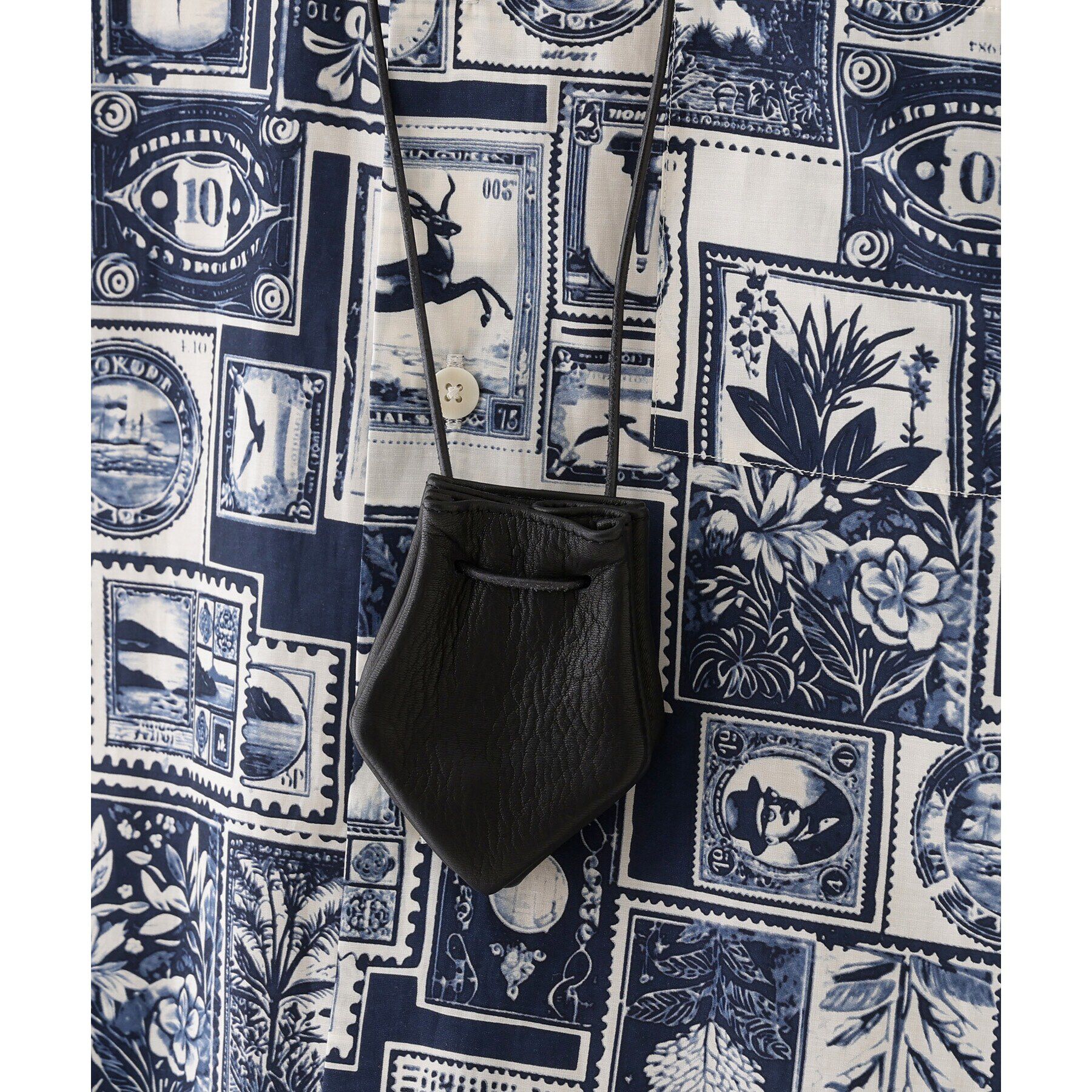 TAKEO KIKUCHI「【THE FLAGSHIP】ディアスキン ネック巾着ポーチ」|ポーチ|