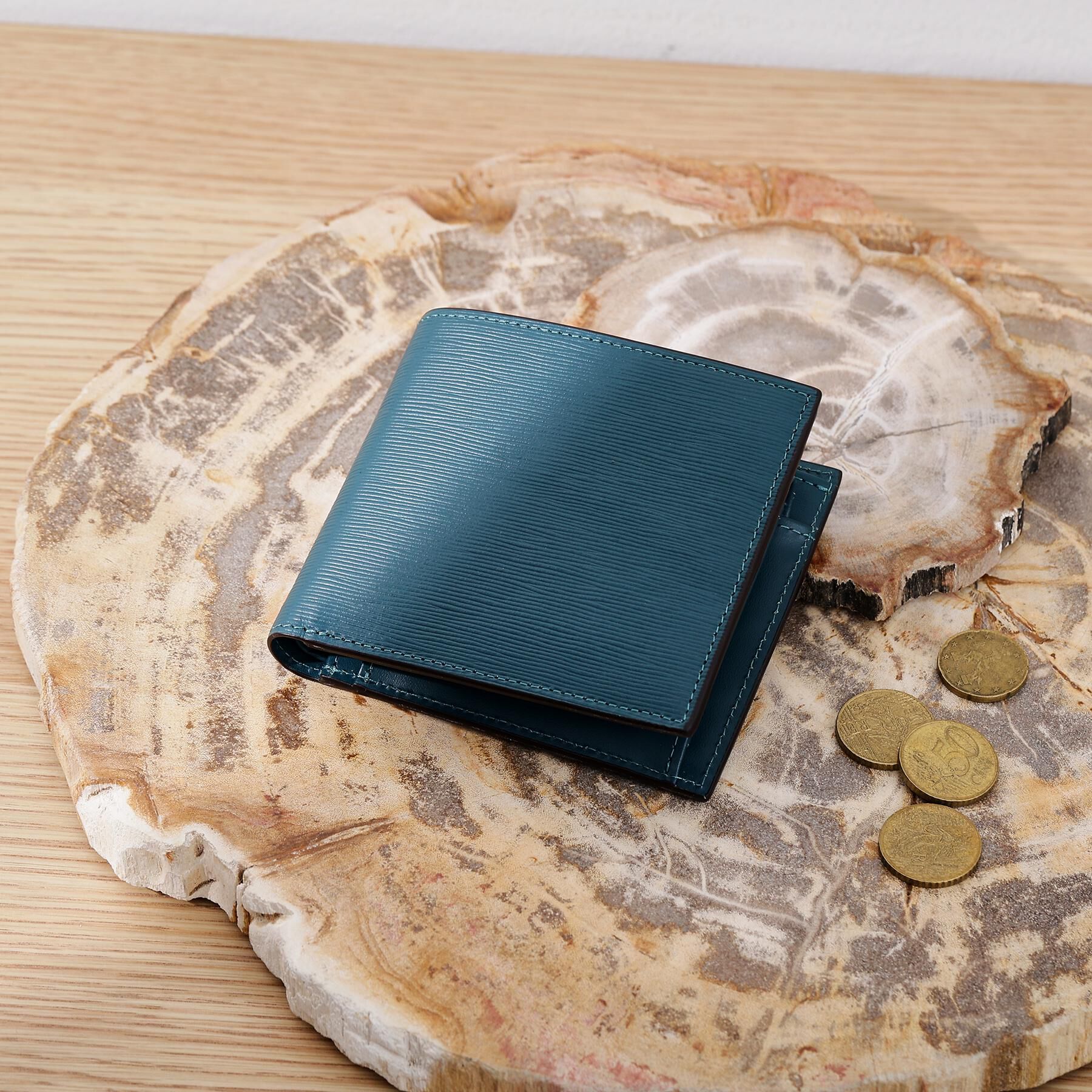 TAKEO KIKUCHI「【NEW レザーリップルシリーズ】バイフォールド ウォレット」|財布|